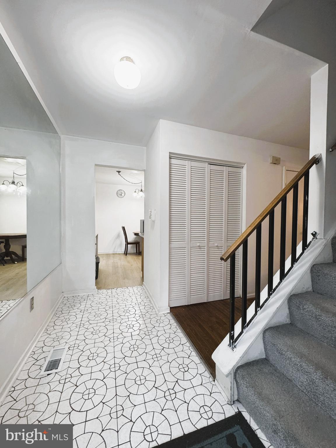 WILDE LAKE - Residential