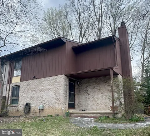 5659 Thicket Lane, Columbia, MD MLS: MDHW2052012