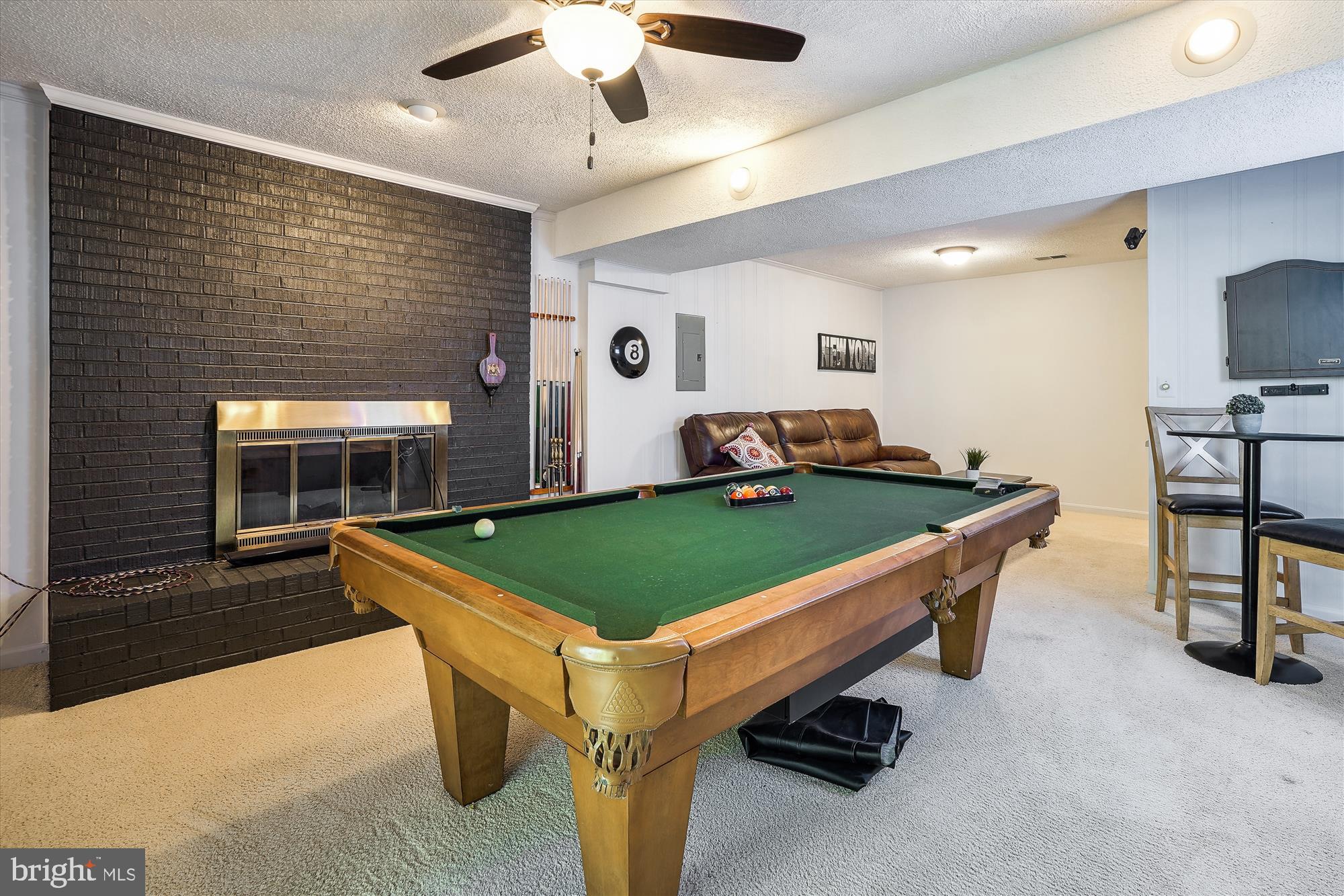 MONTCLAIR - Residential