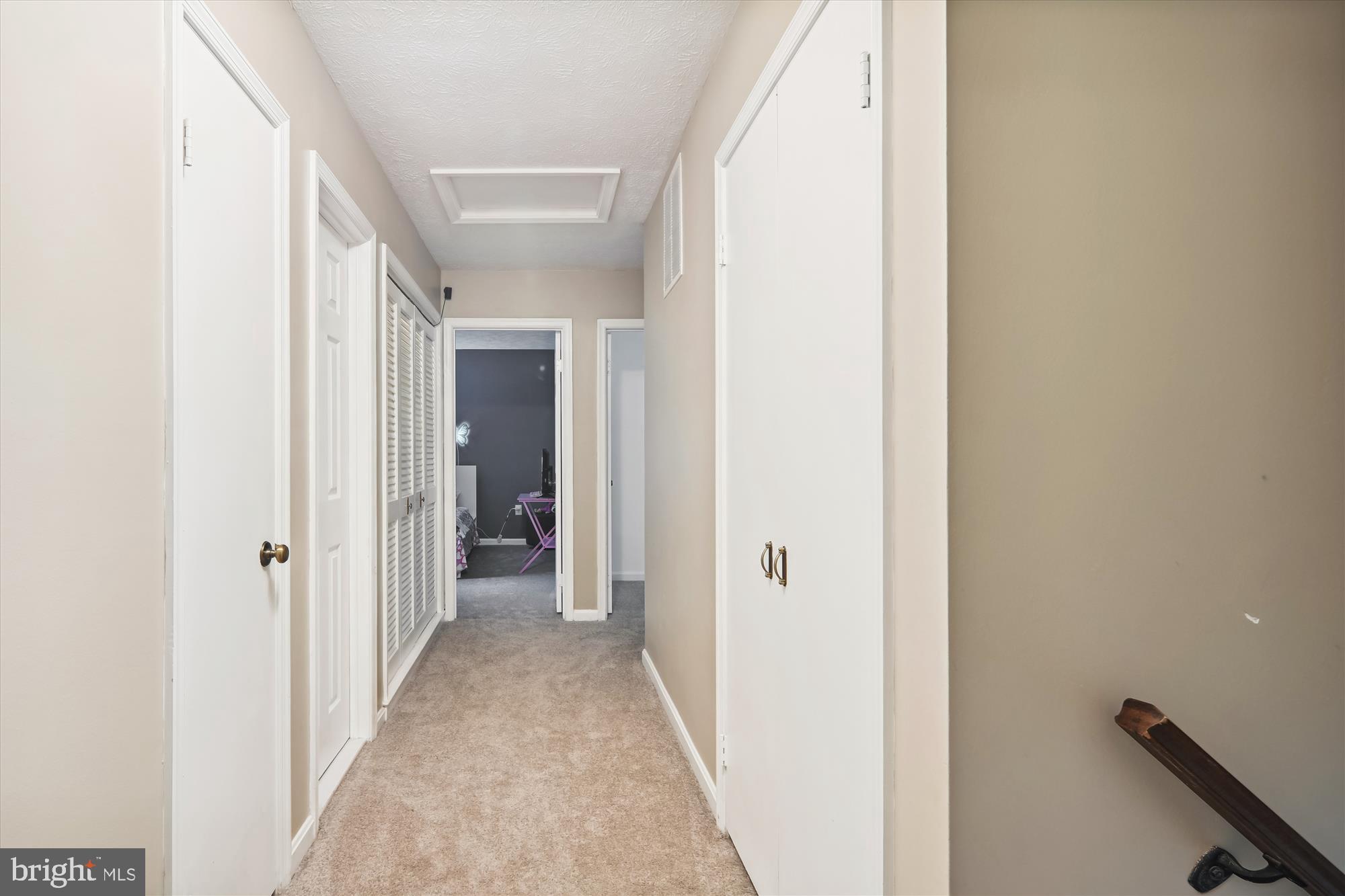 MONTCLAIR - Residential