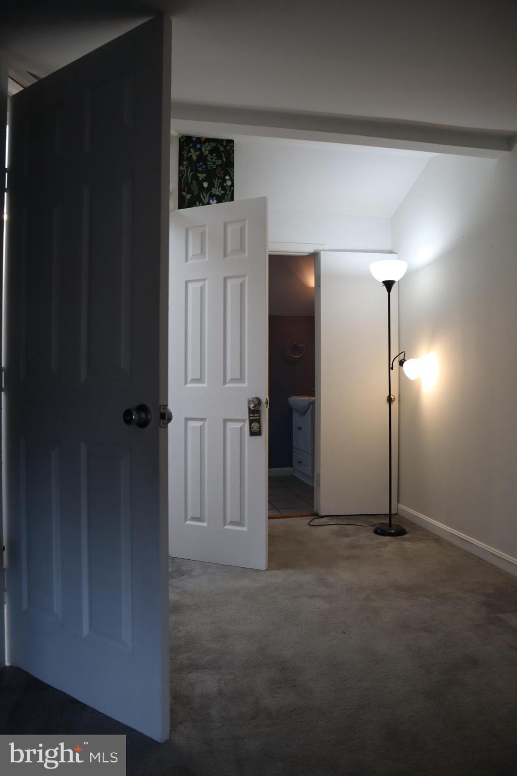 FEDERAL HILL HISTORIC DISTRICT - Residential Lease