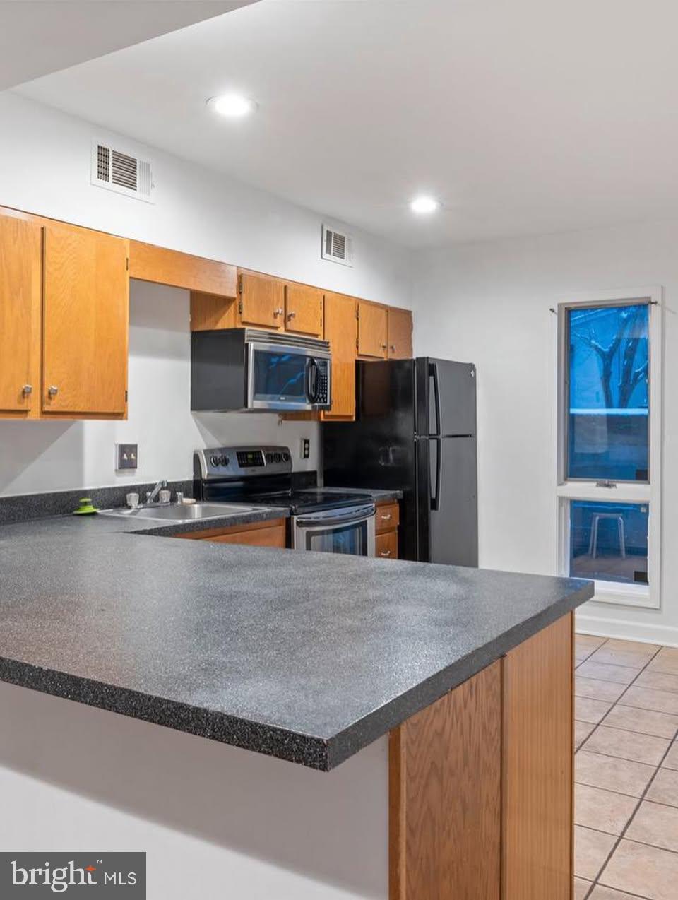 36 E WHEELING STREET