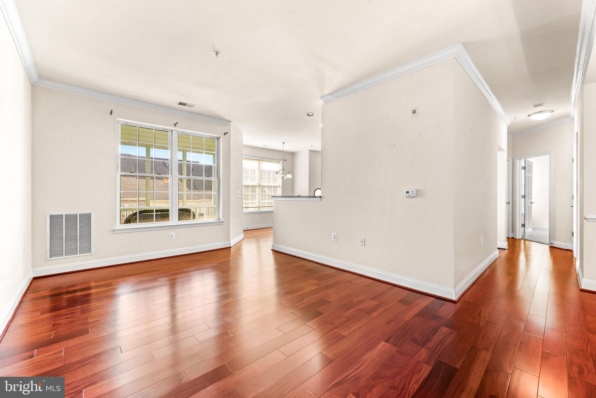 EMERALD HILLS - Residential