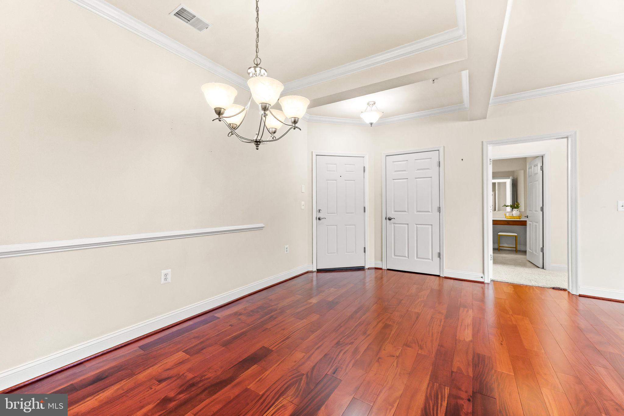 EMERALD HILLS - Residential