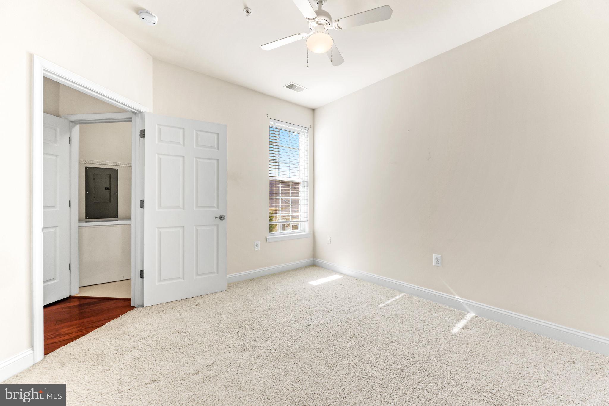 EMERALD HILLS - Residential