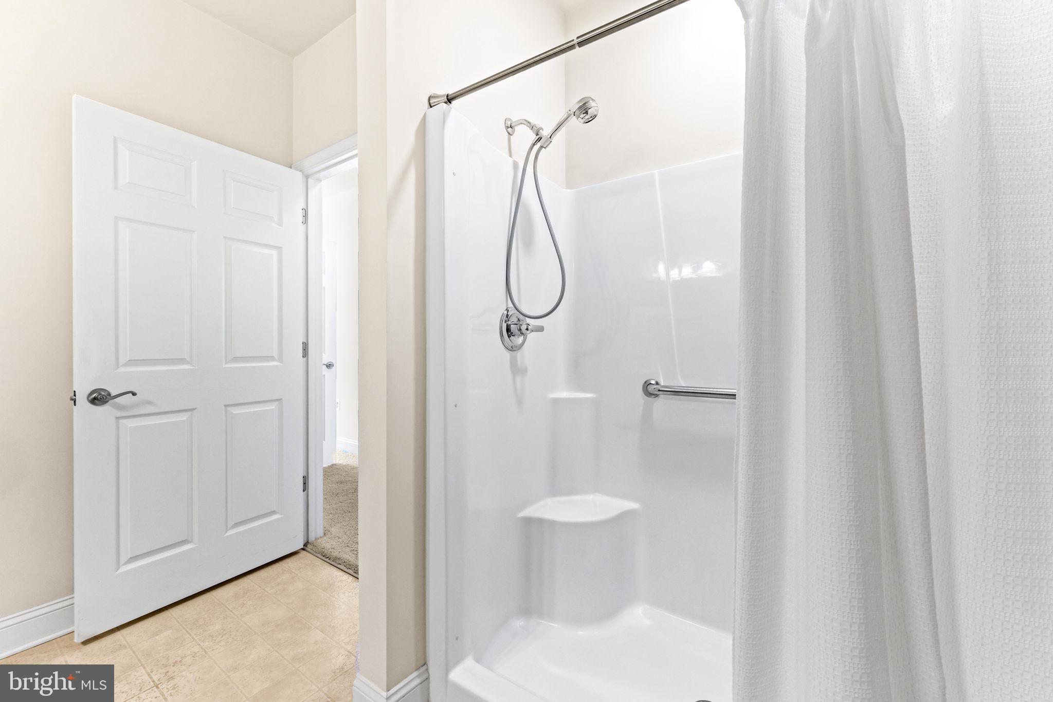 EMERALD HILLS - Residential