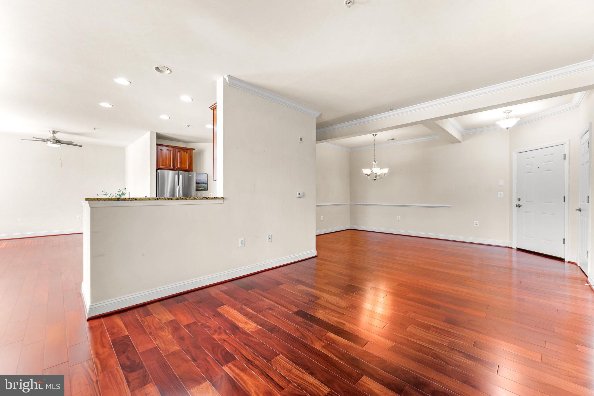 EMERALD HILLS - Residential