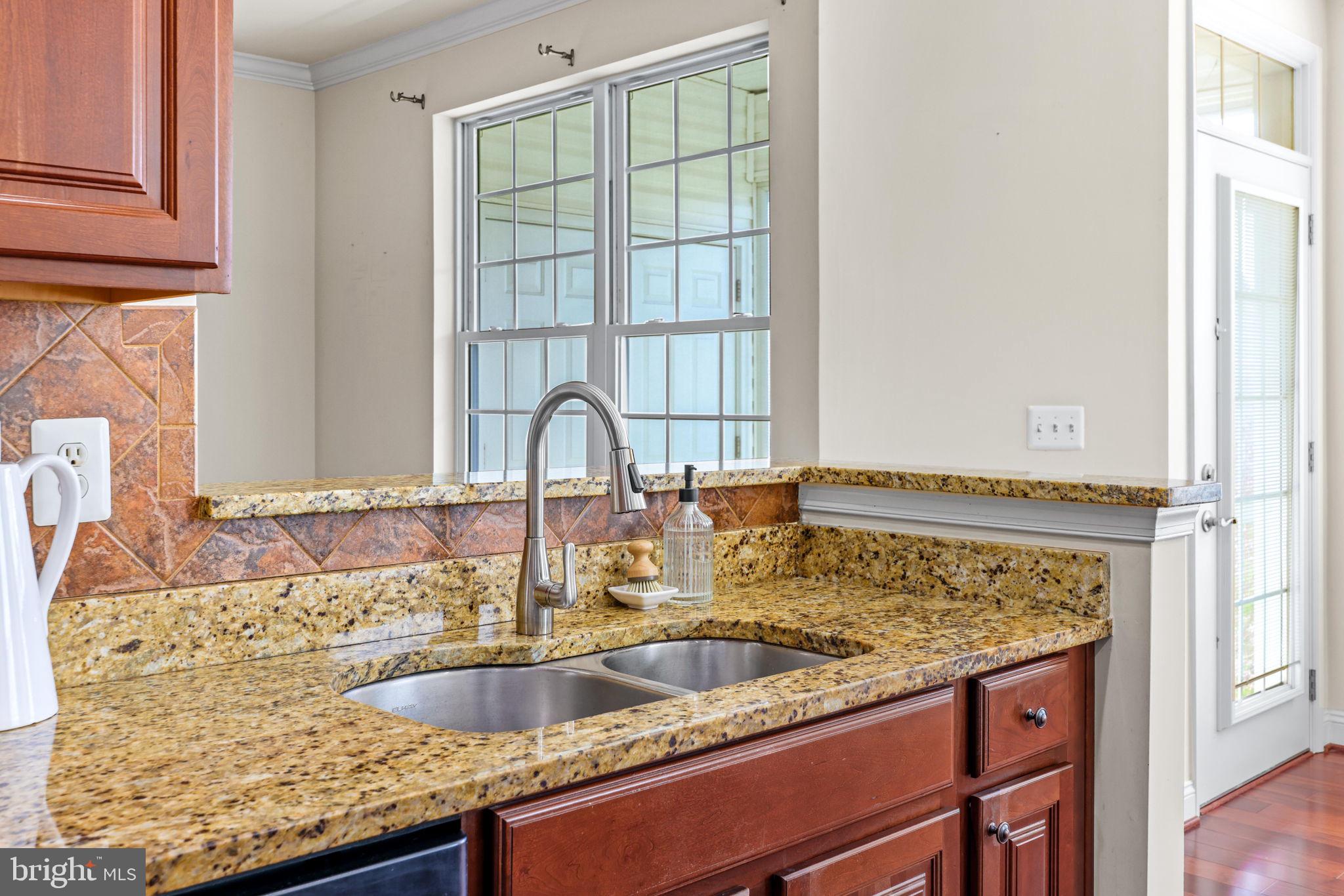 EMERALD HILLS - Residential