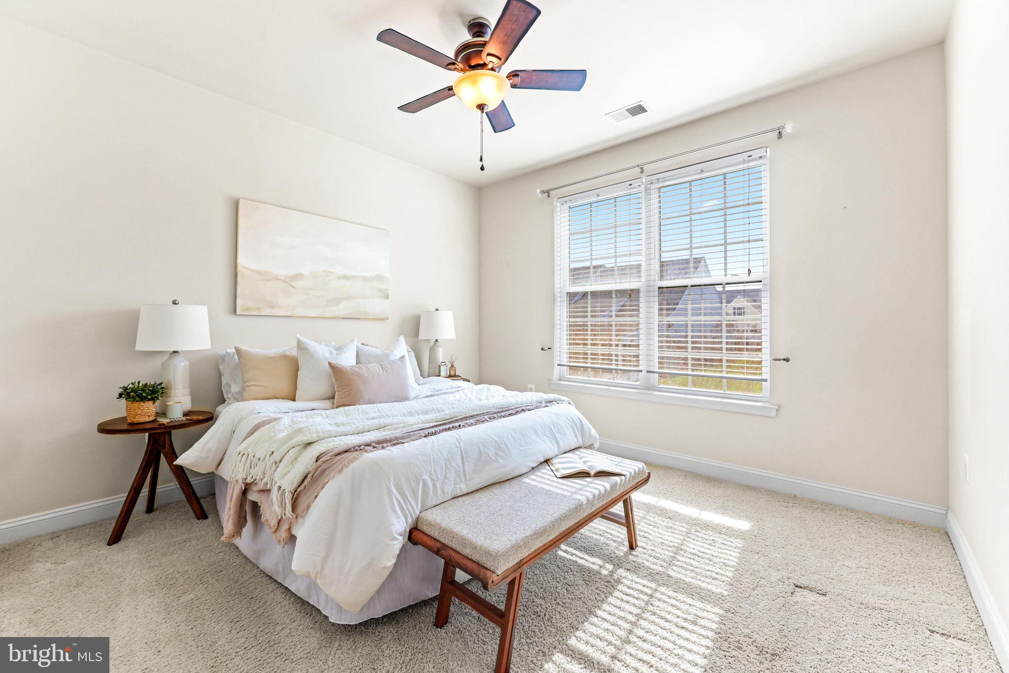 EMERALD HILLS - Residential