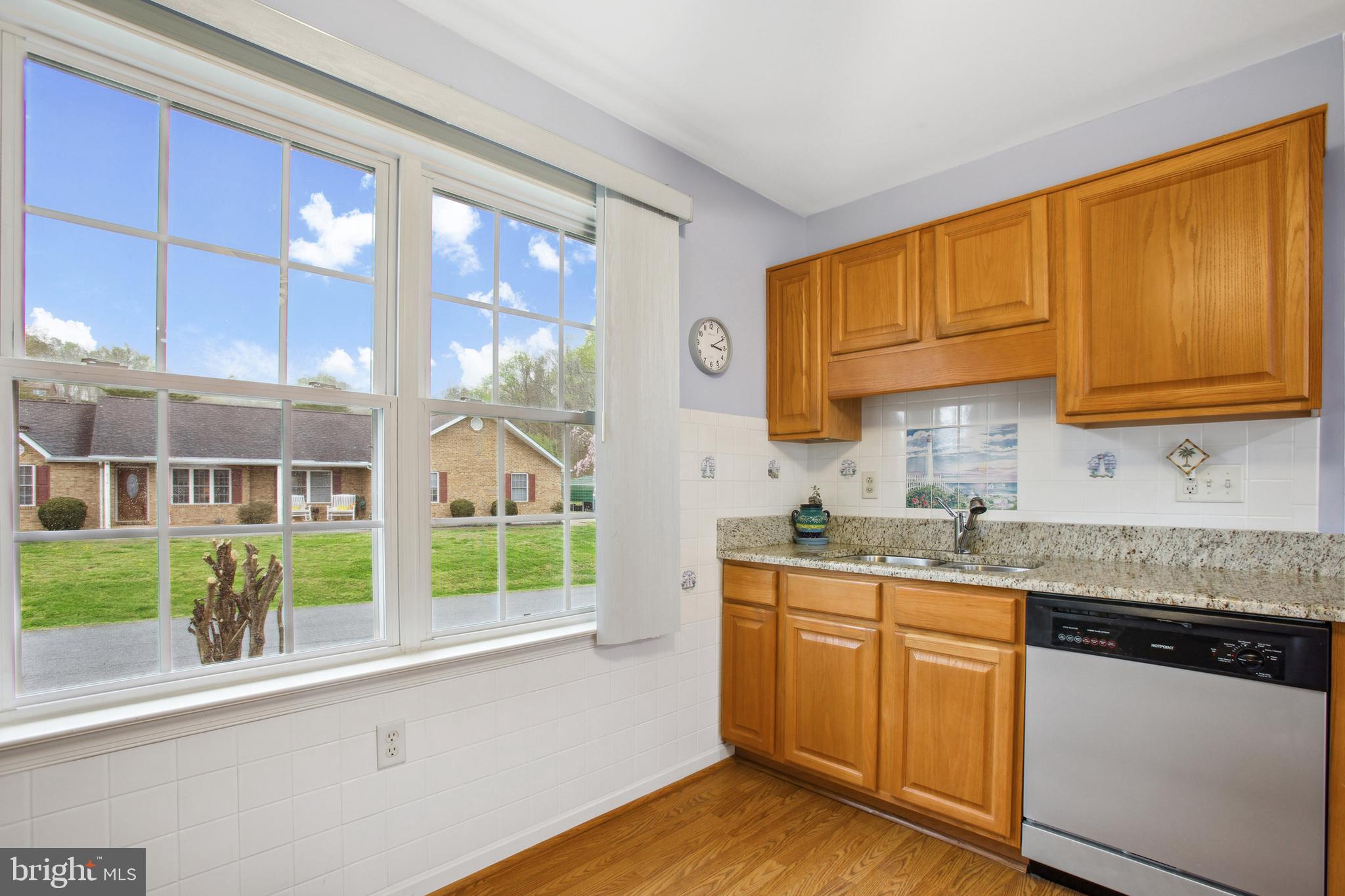 FAIRVIEW VILLAGE - Residential Lease