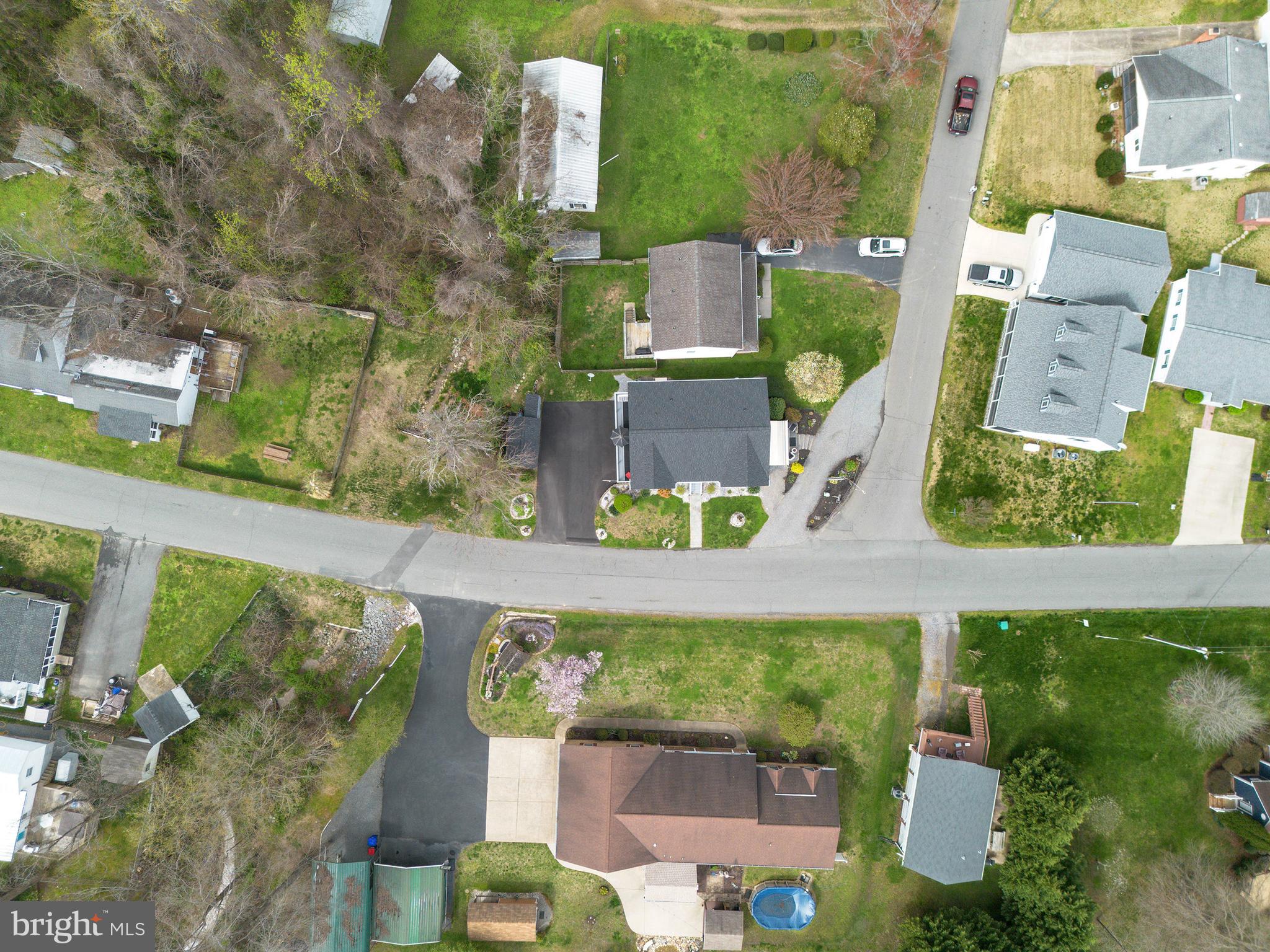 FAIRVIEW VILLAGE - Residential Lease