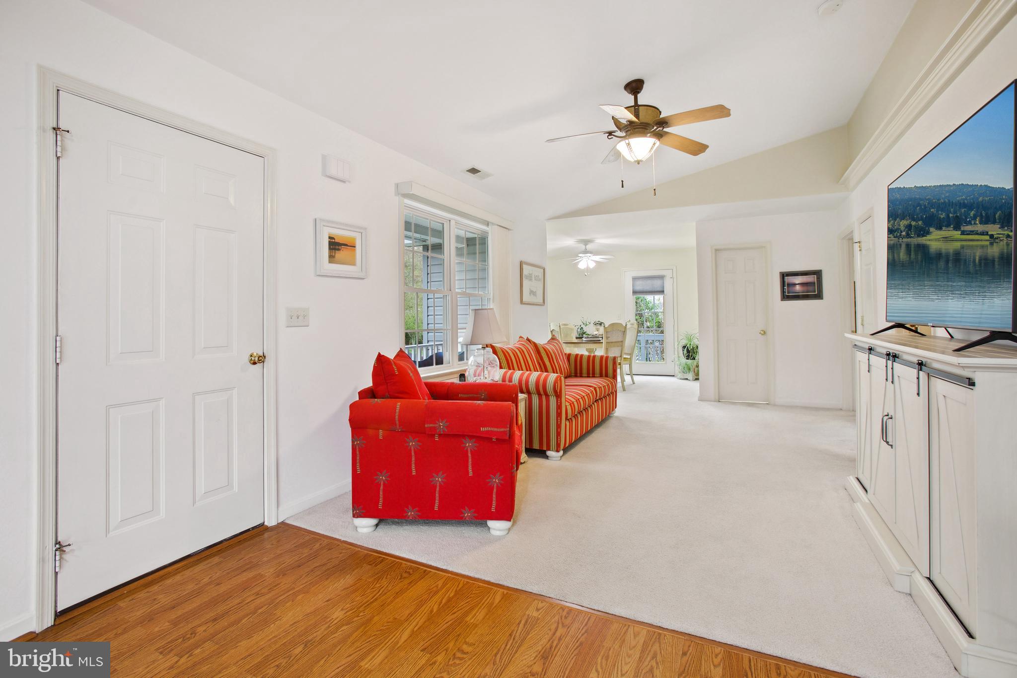 FAIRVIEW VILLAGE - Residential Lease