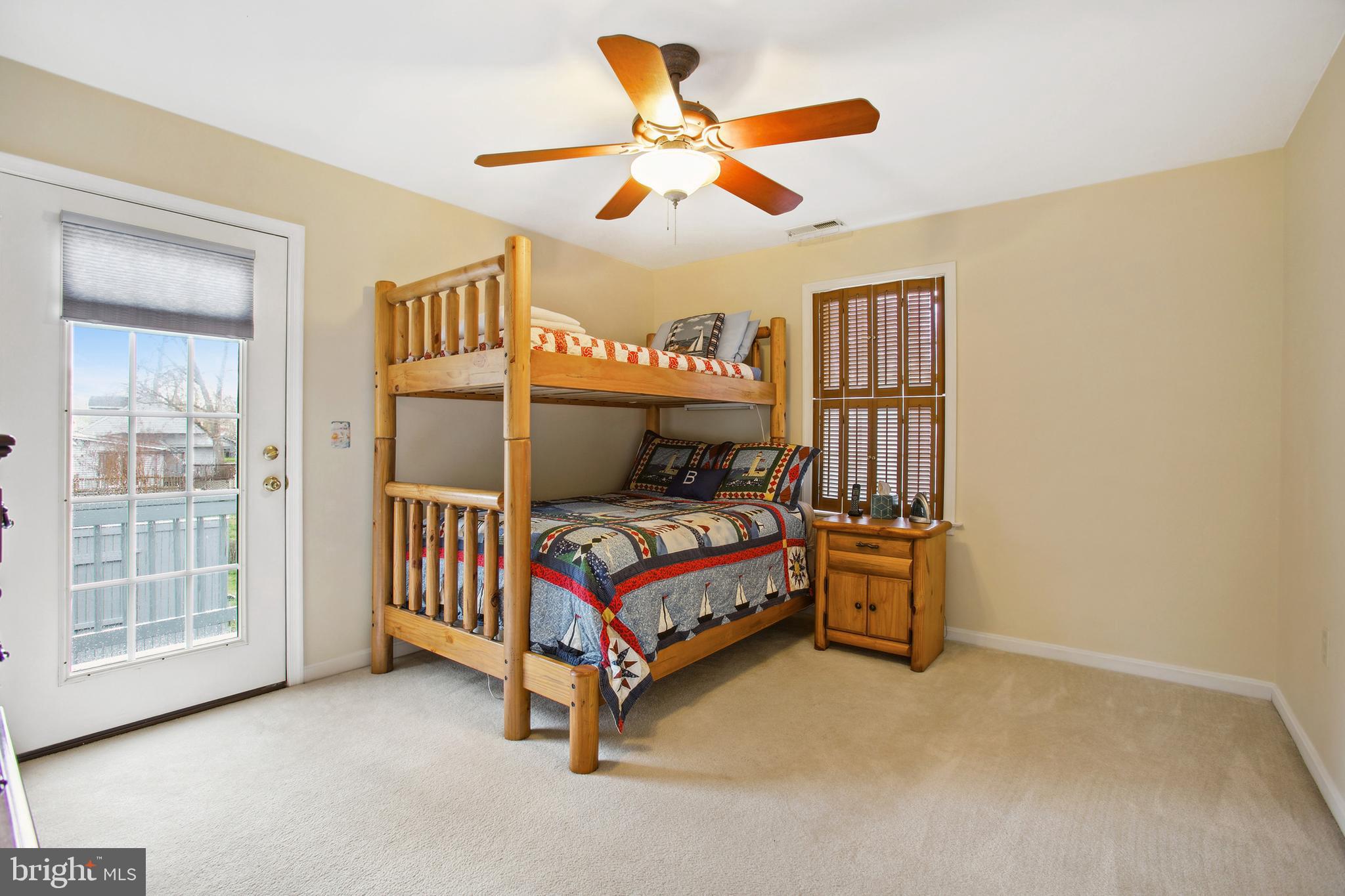 FAIRVIEW VILLAGE - Residential Lease