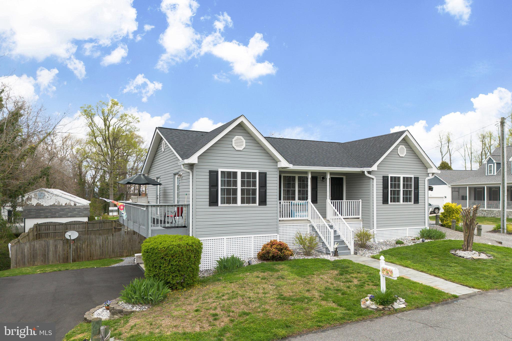 FAIRVIEW VILLAGE - Residential Lease