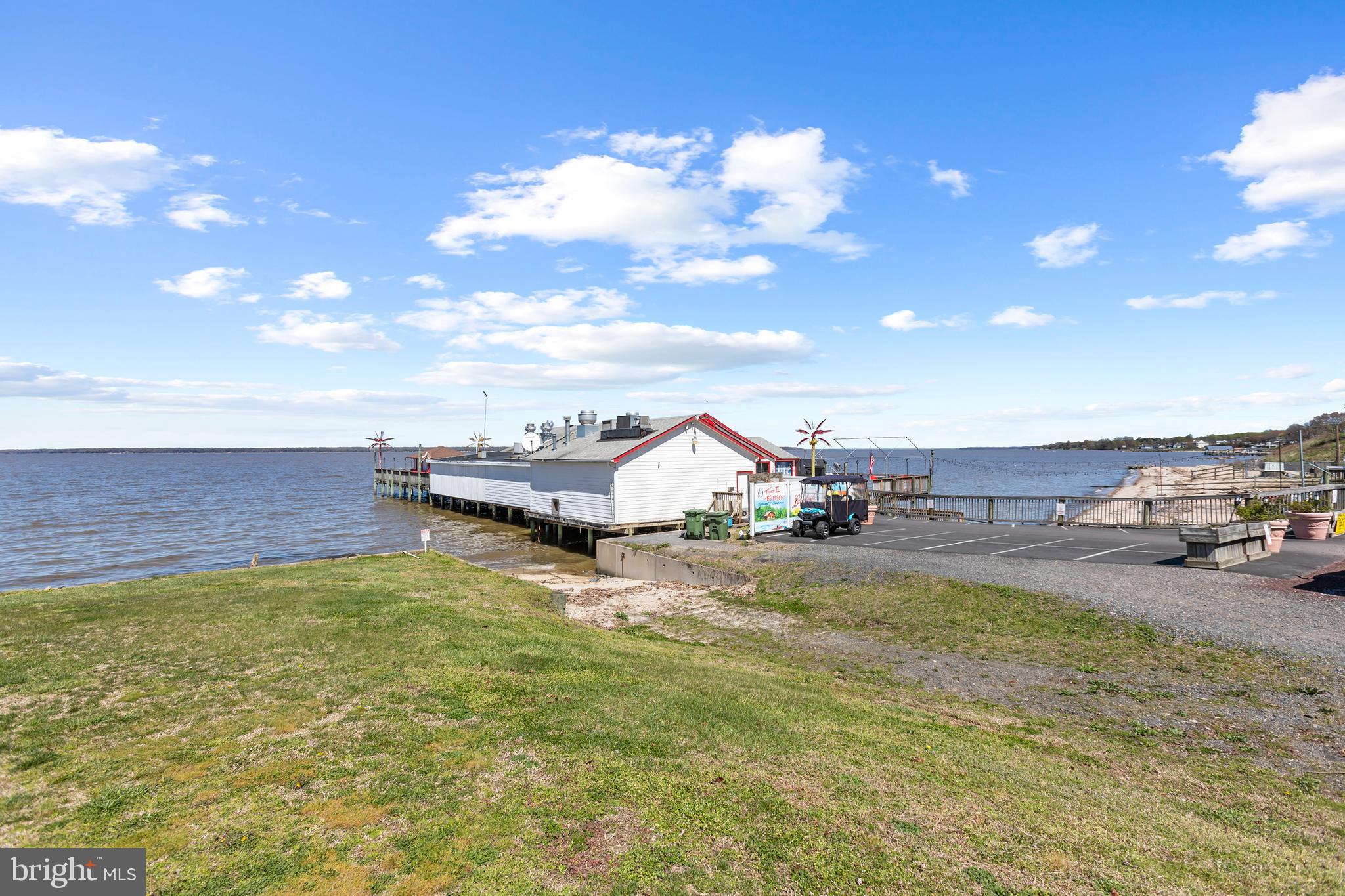 FAIRVIEW VILLAGE - Residential Lease