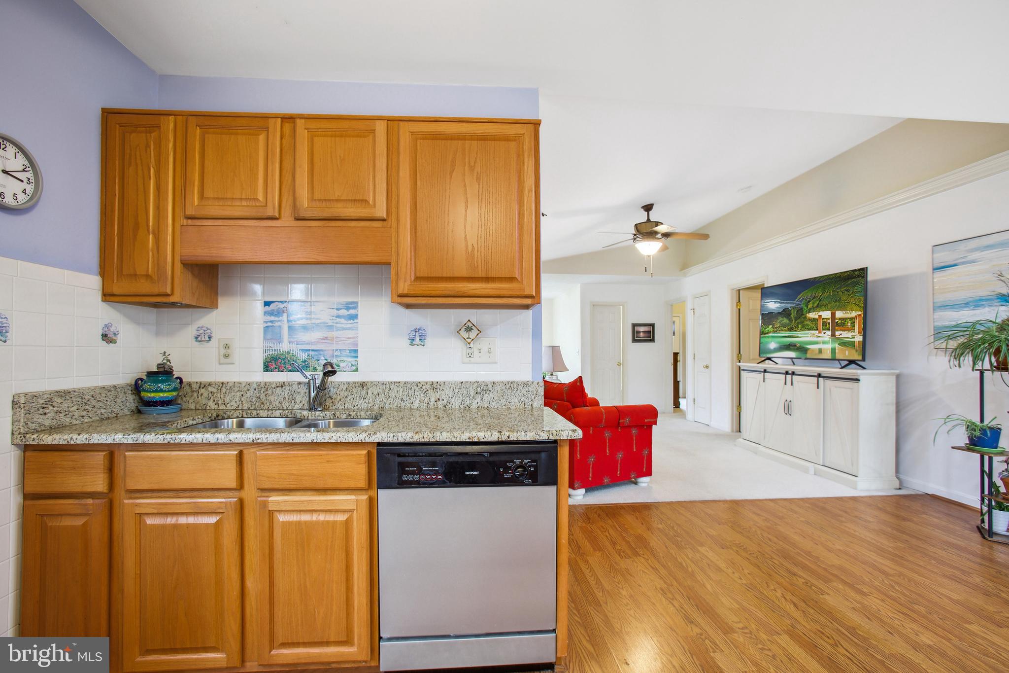 FAIRVIEW VILLAGE - Residential Lease