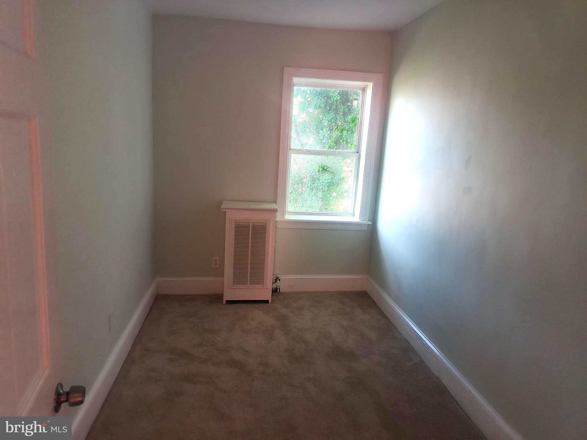 EAST BALTIMORE MIDWAY - Residential