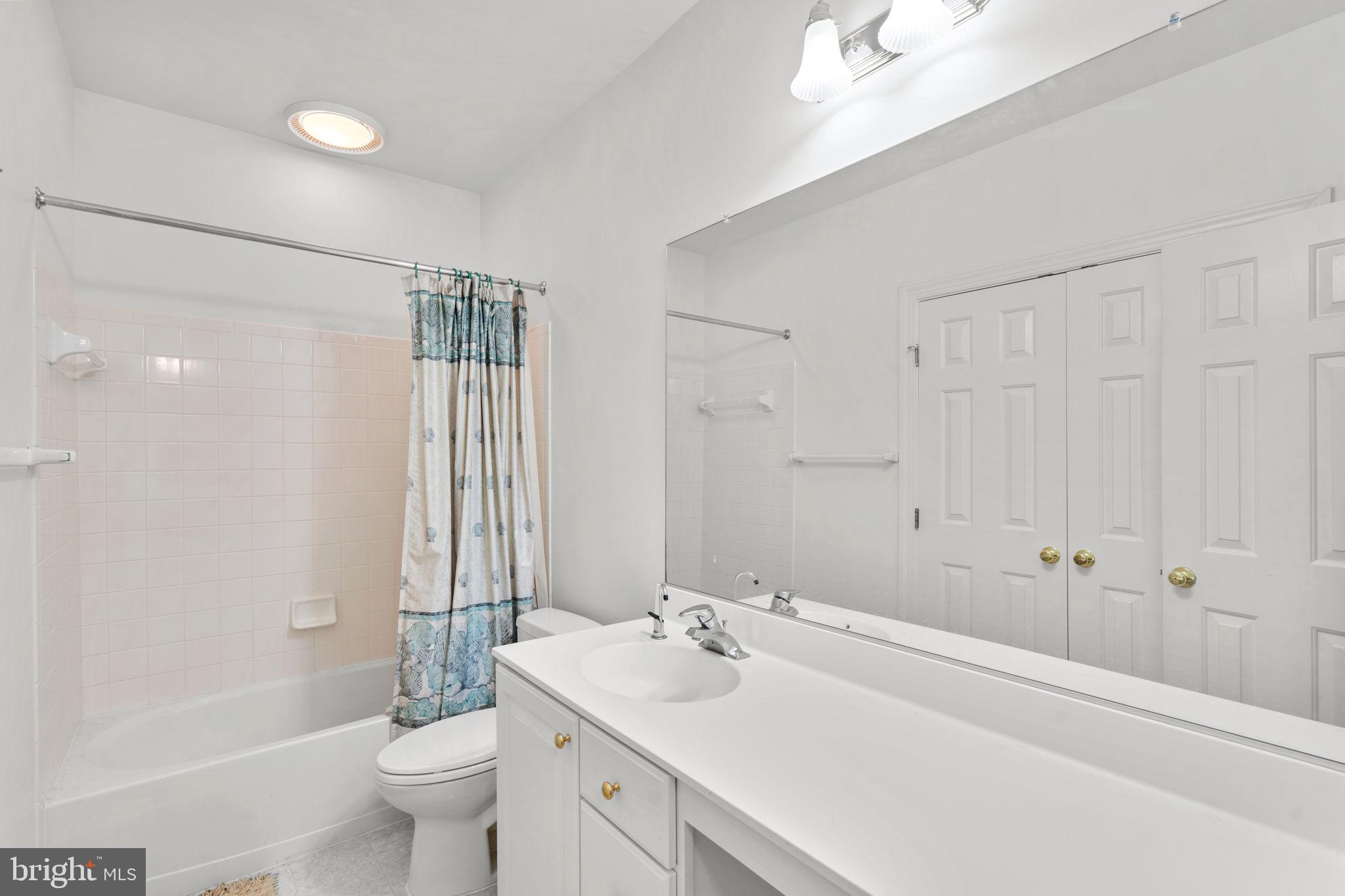 GAITHER HUNT - Residential