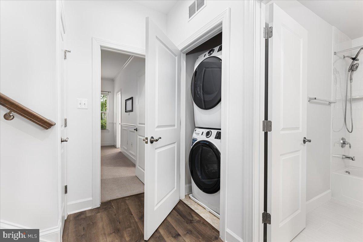 SHIPLEY HOMESTEAD - Residential