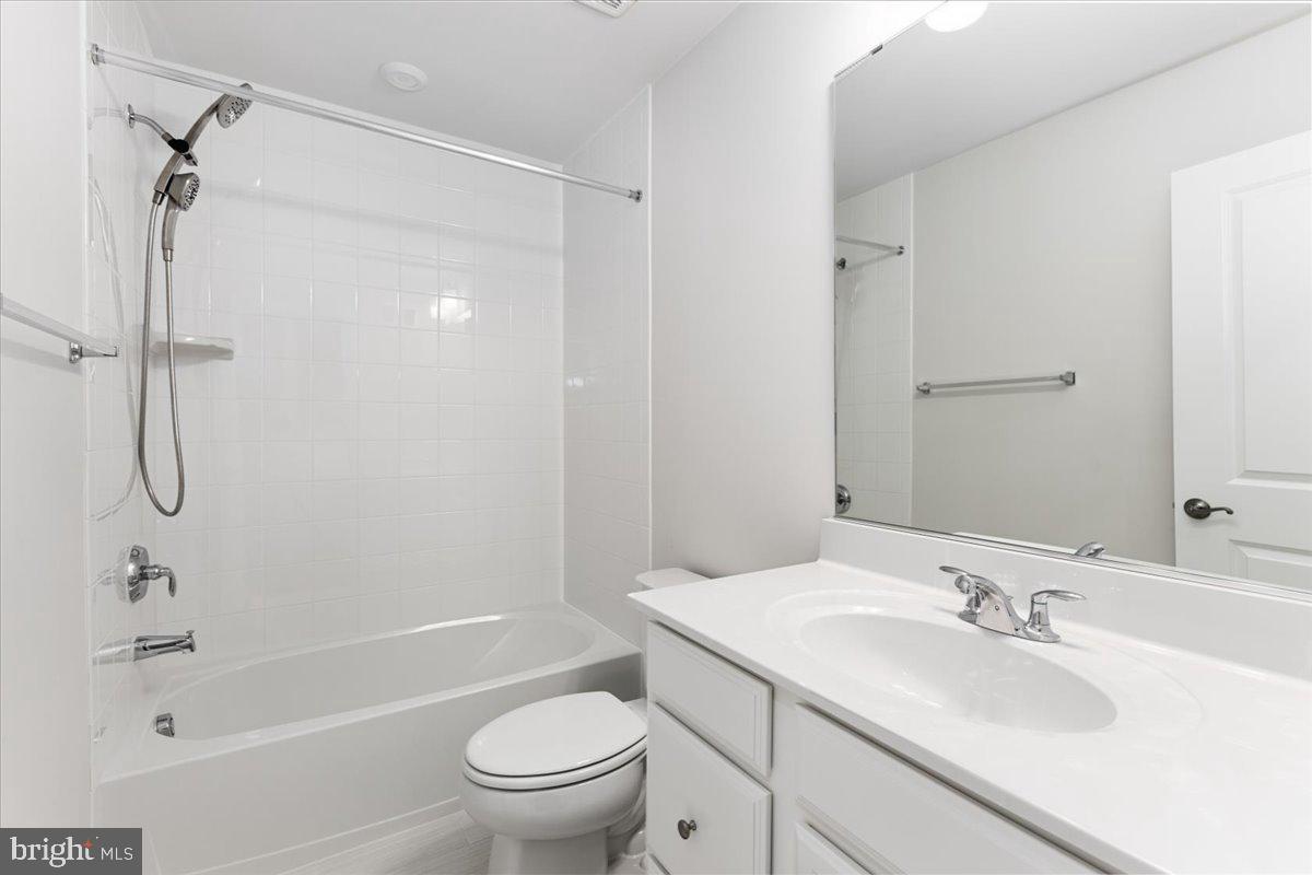 SHIPLEY HOMESTEAD - Residential