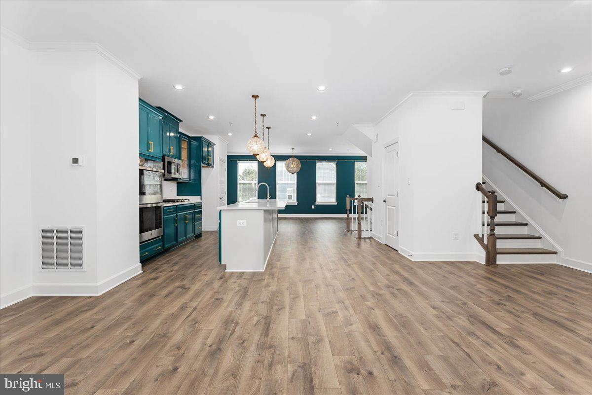 SHIPLEY HOMESTEAD - Residential