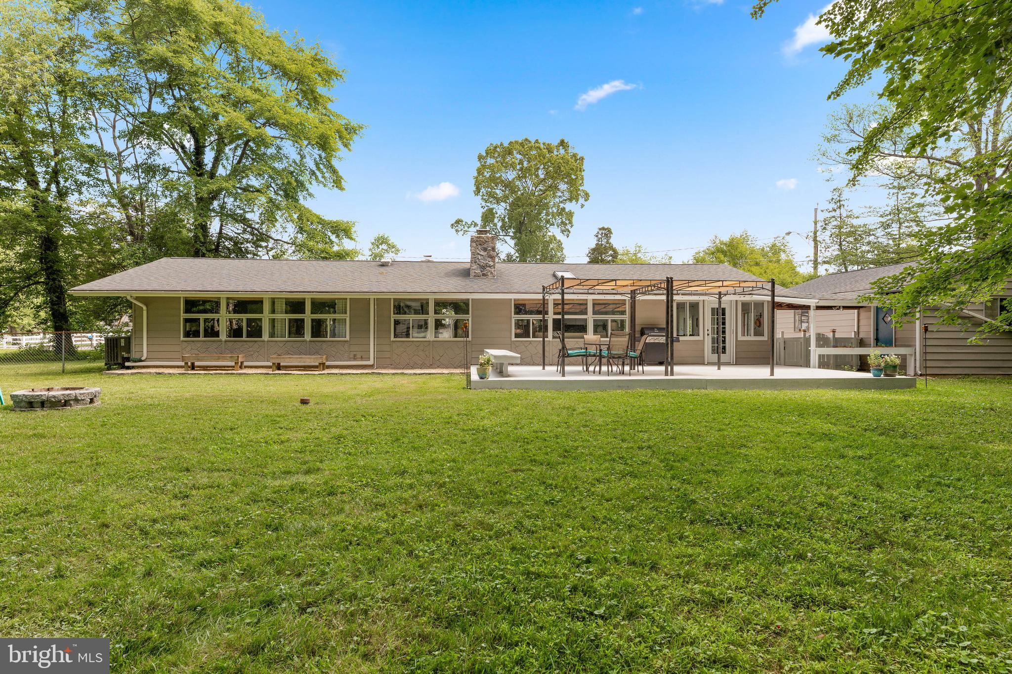 BACK BAY BEACH - Residential