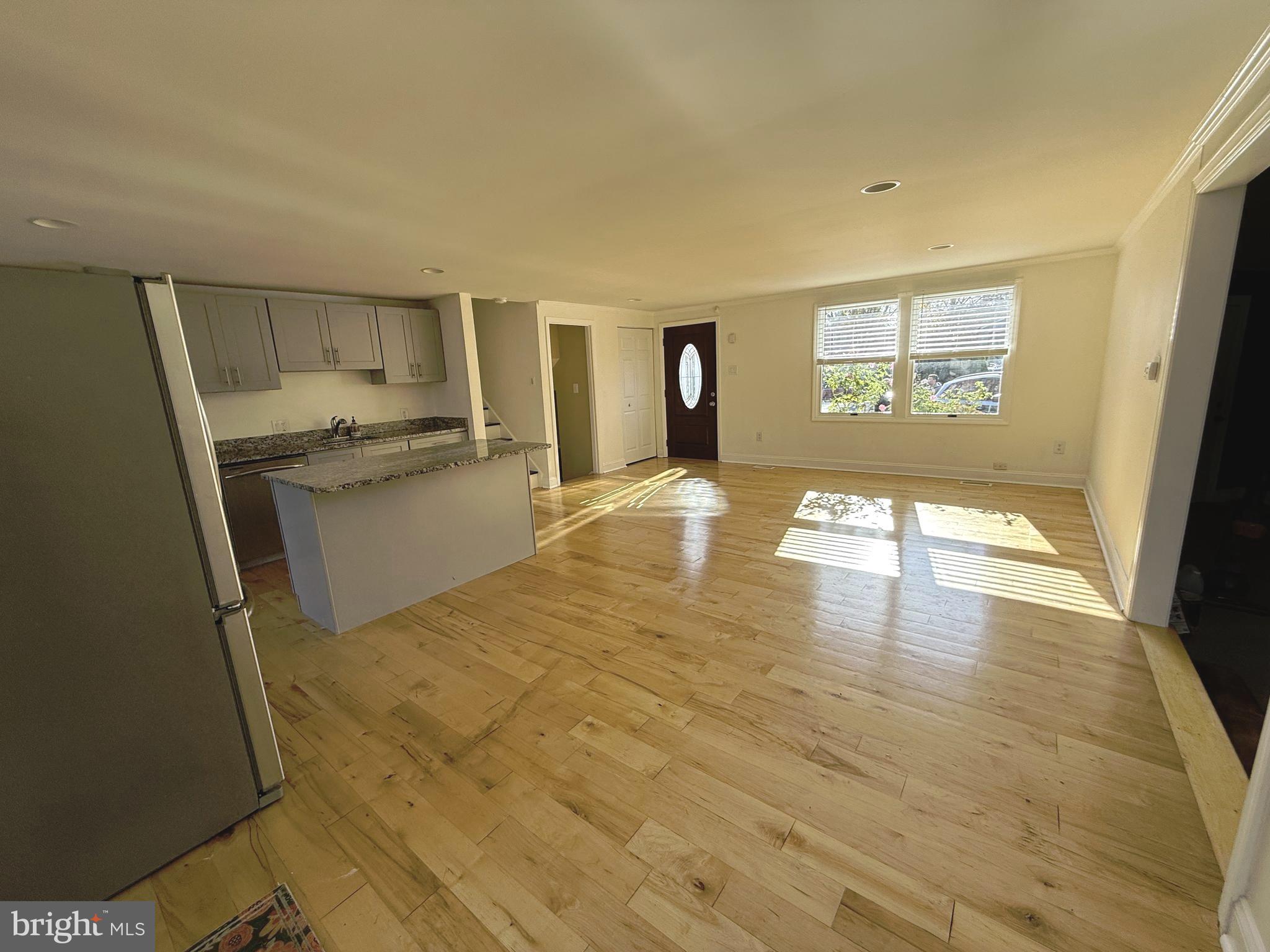 HILLCREST ORCHARDS - Residential