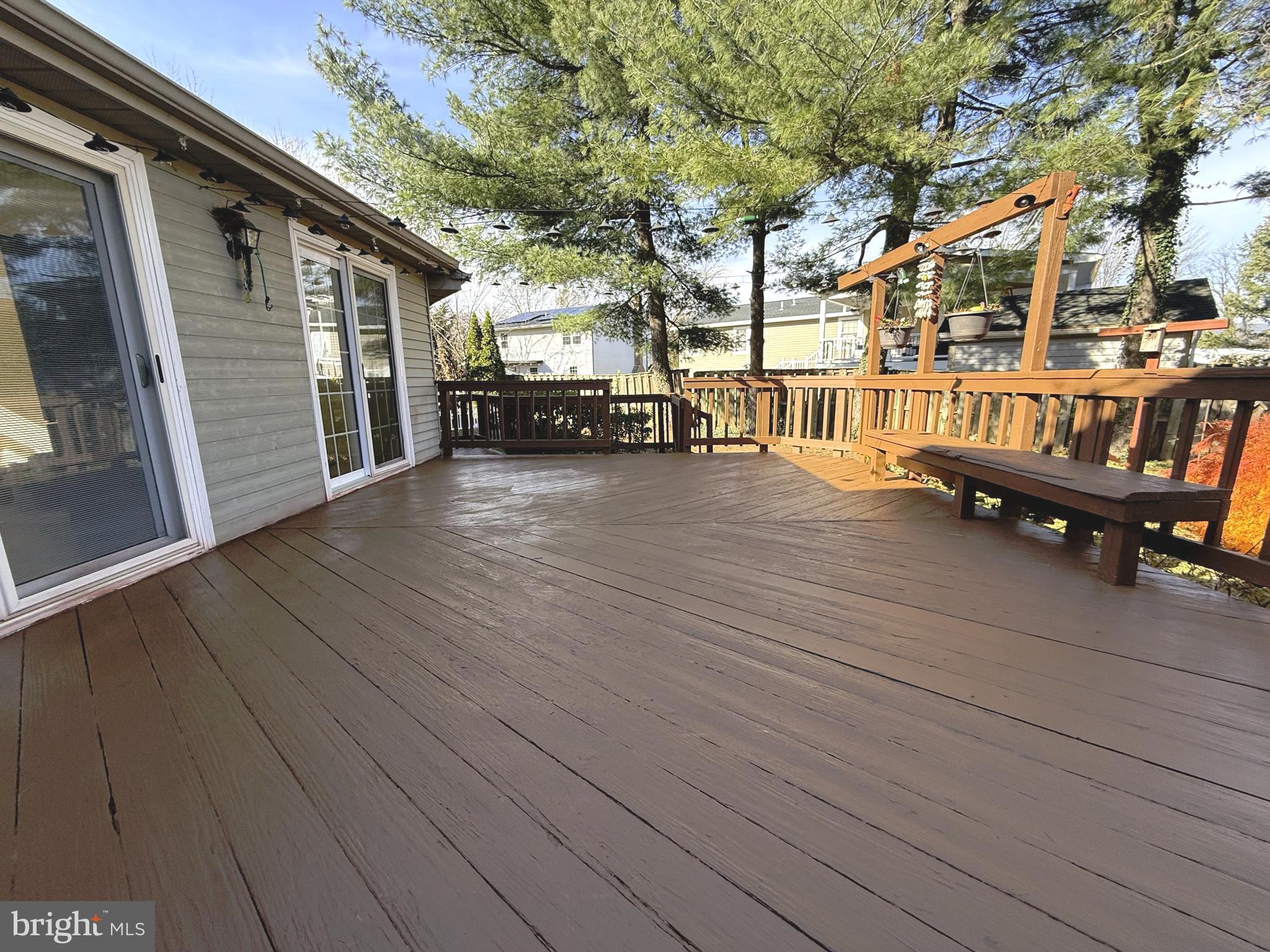 HILLCREST ORCHARDS - Residential