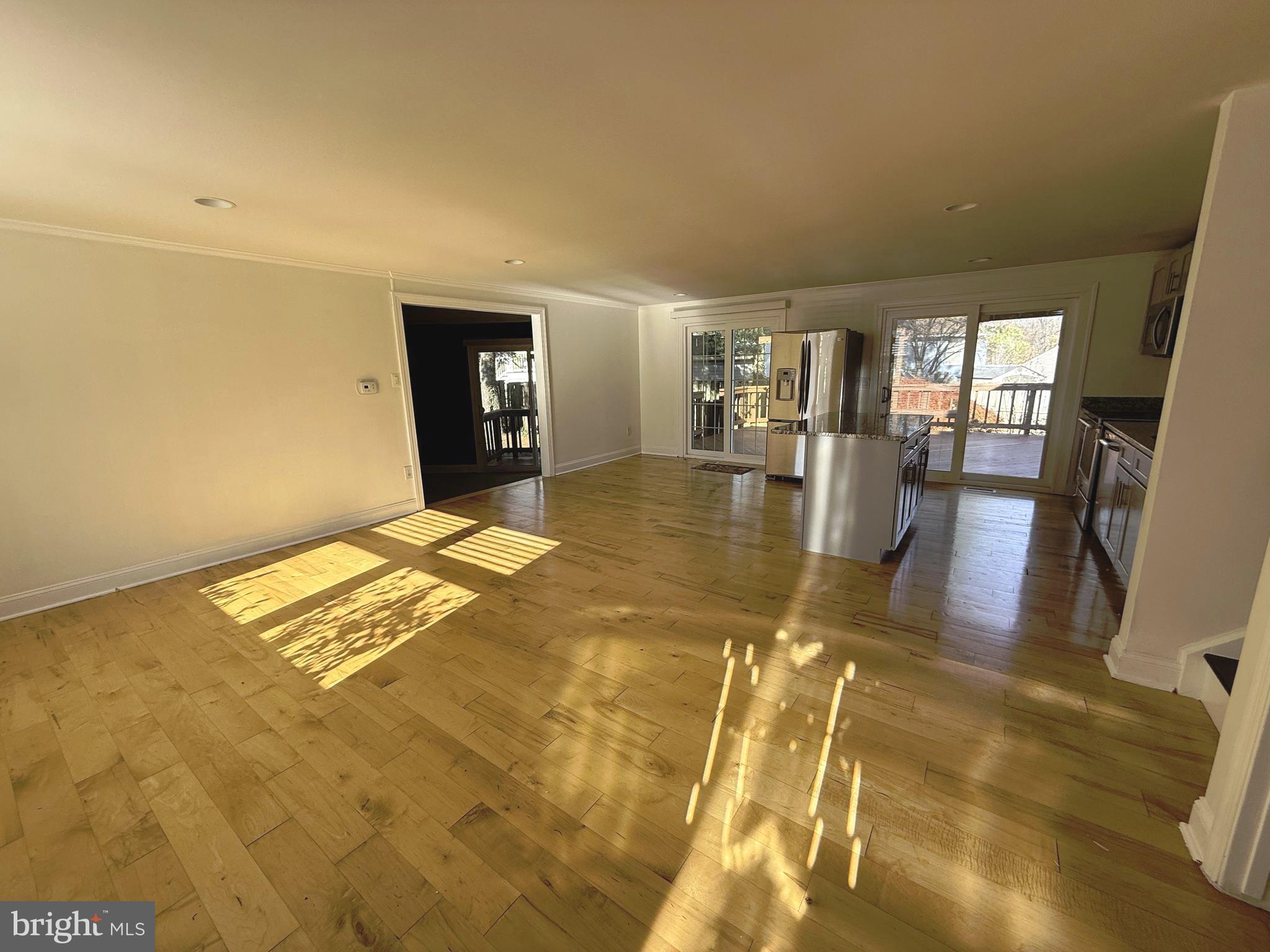 HILLCREST ORCHARDS - Residential