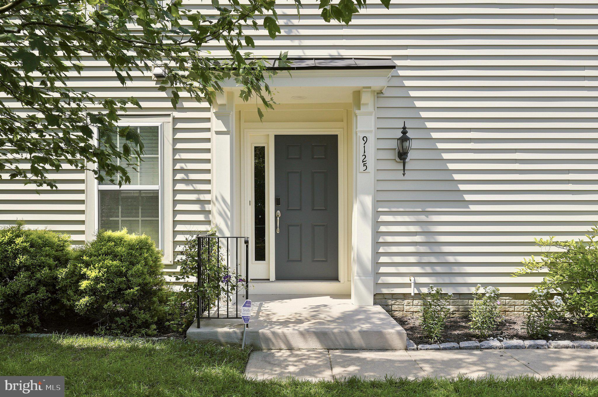 9125 BALATON LAKE LANE