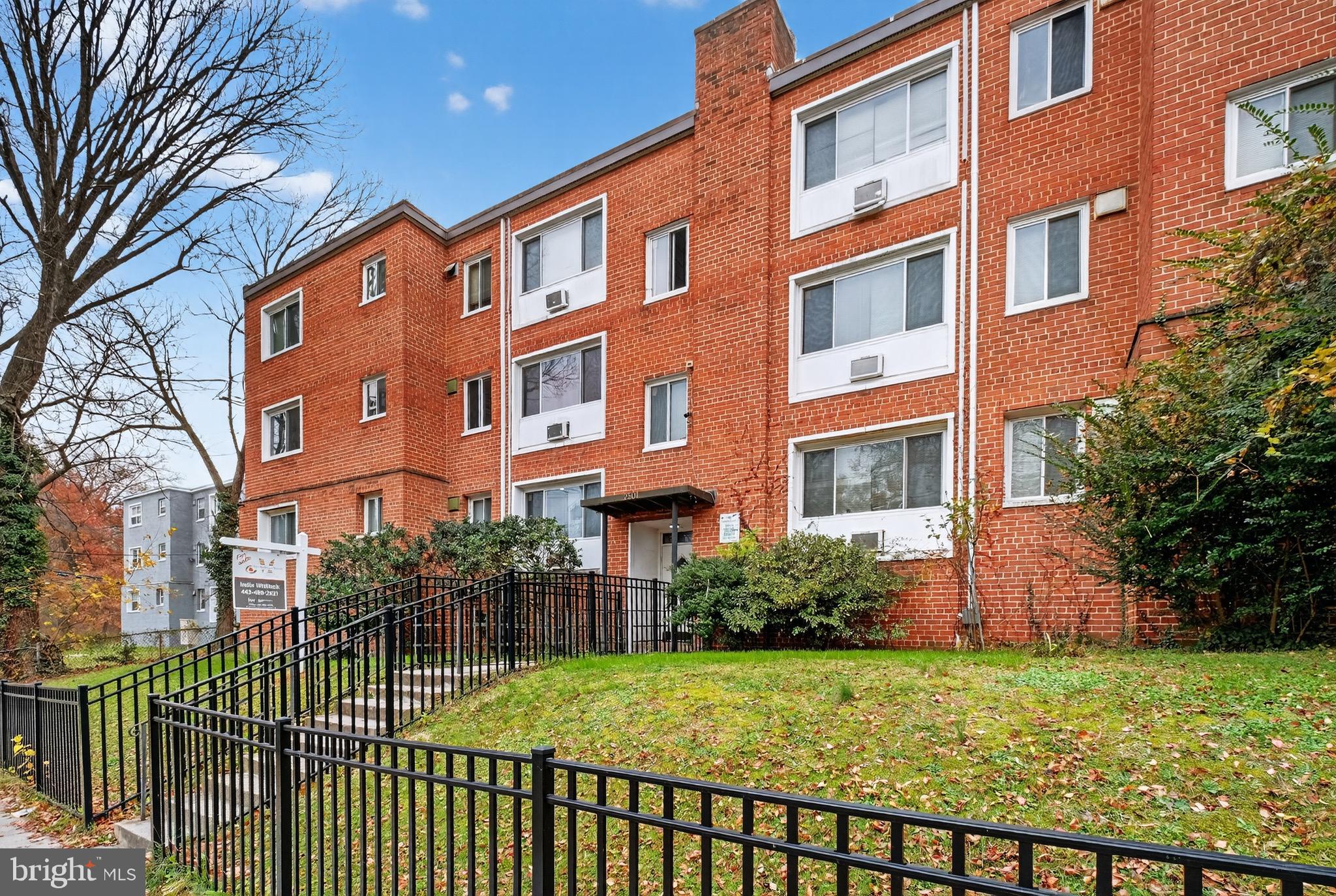 2901 GAINESVILLE STREET SE 202