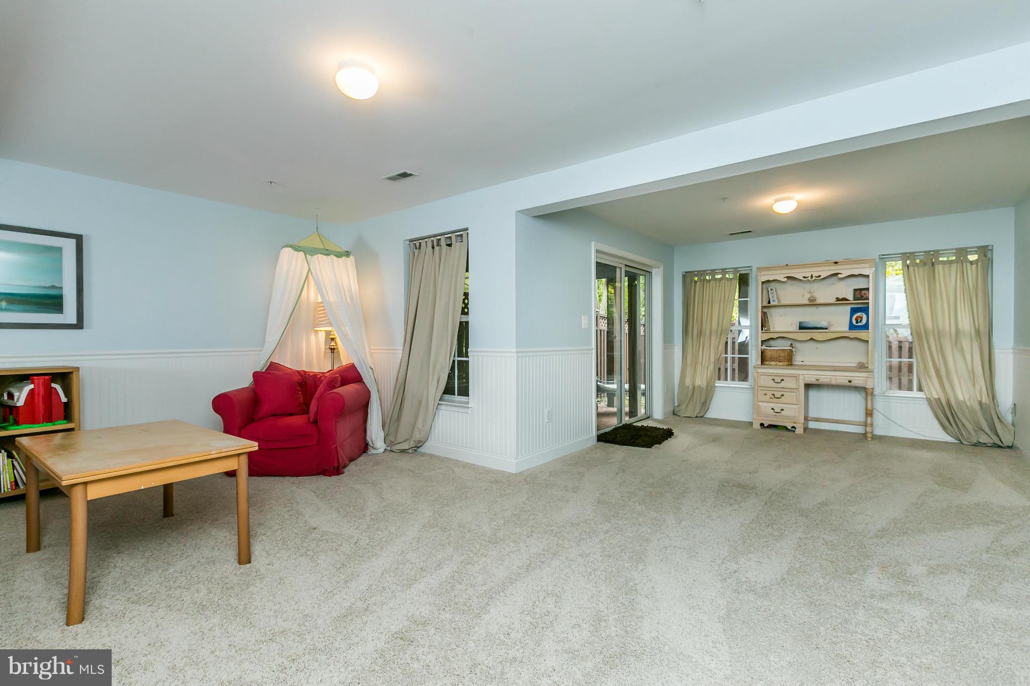 STONEHURST - Residential