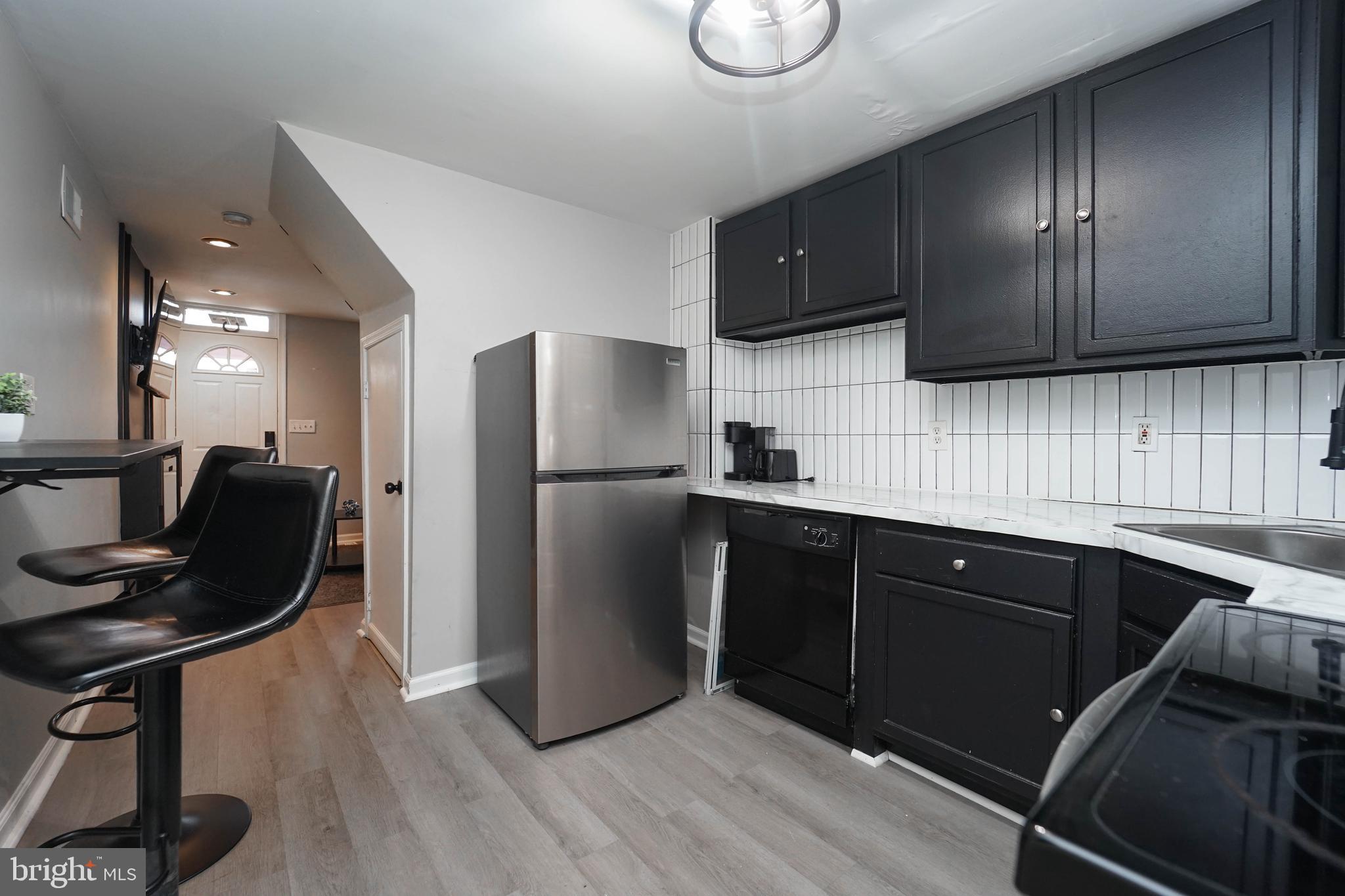 FEDERAL HILL HISTORIC DISTRICT - Residential Lease