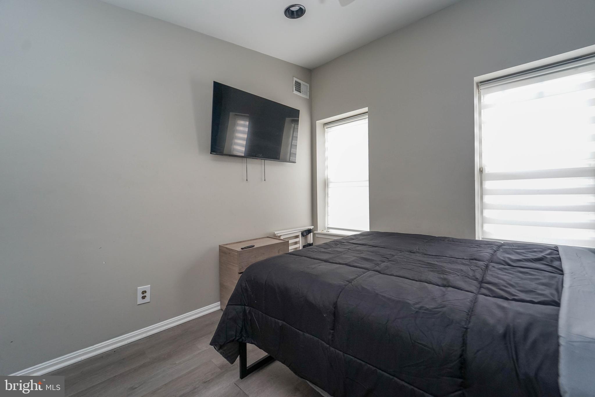 FEDERAL HILL HISTORIC DISTRICT - Residential Lease