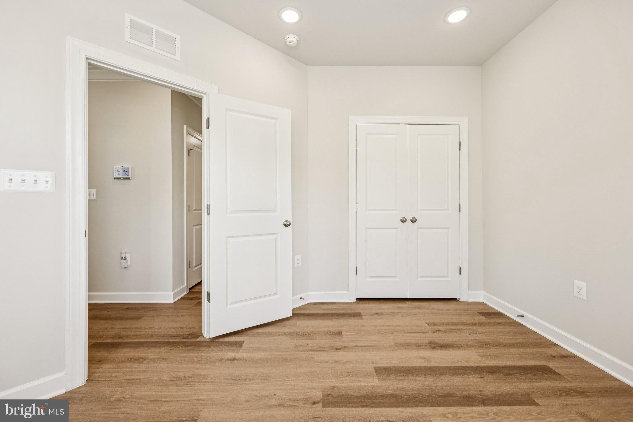 NORTH HILL - Residential