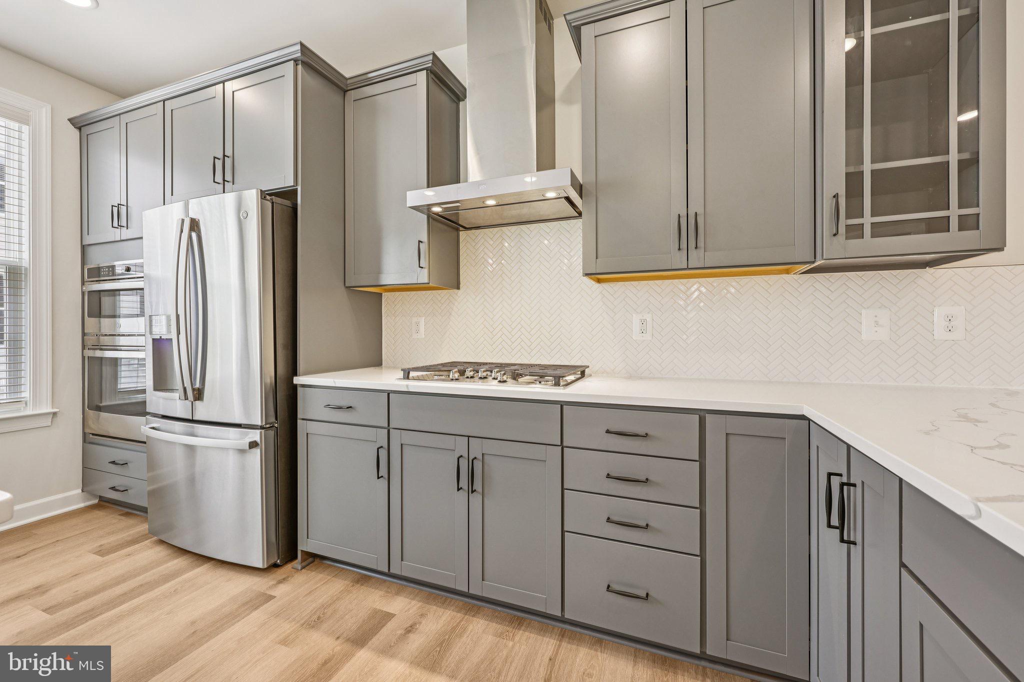 NORTH HILL - Residential