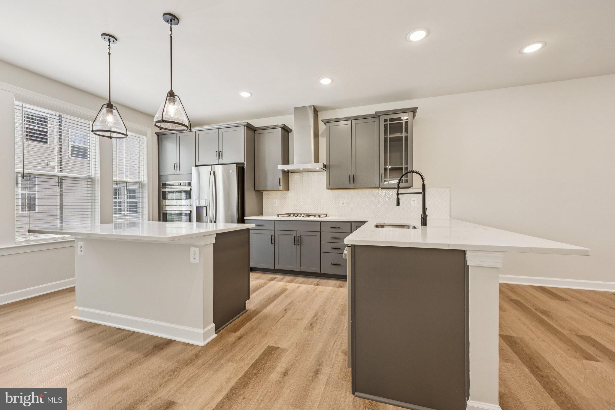 NORTH HILL - Residential