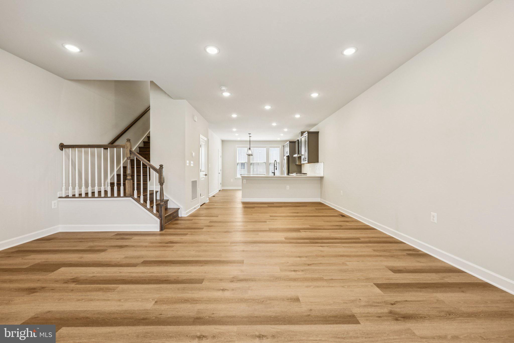 NORTH HILL - Residential