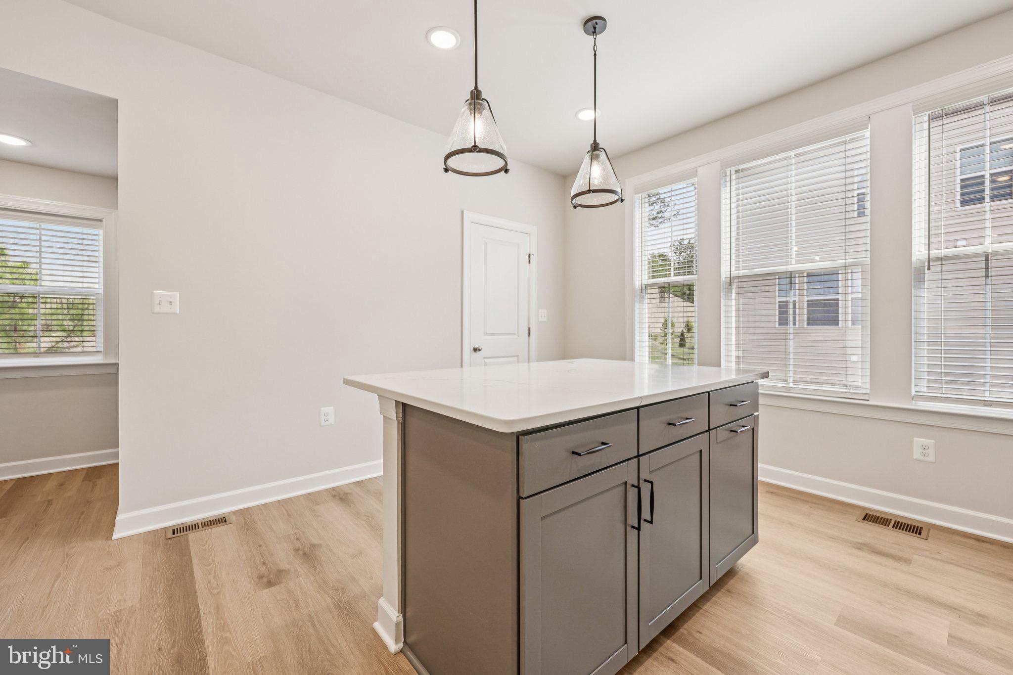 NORTH HILL - Residential