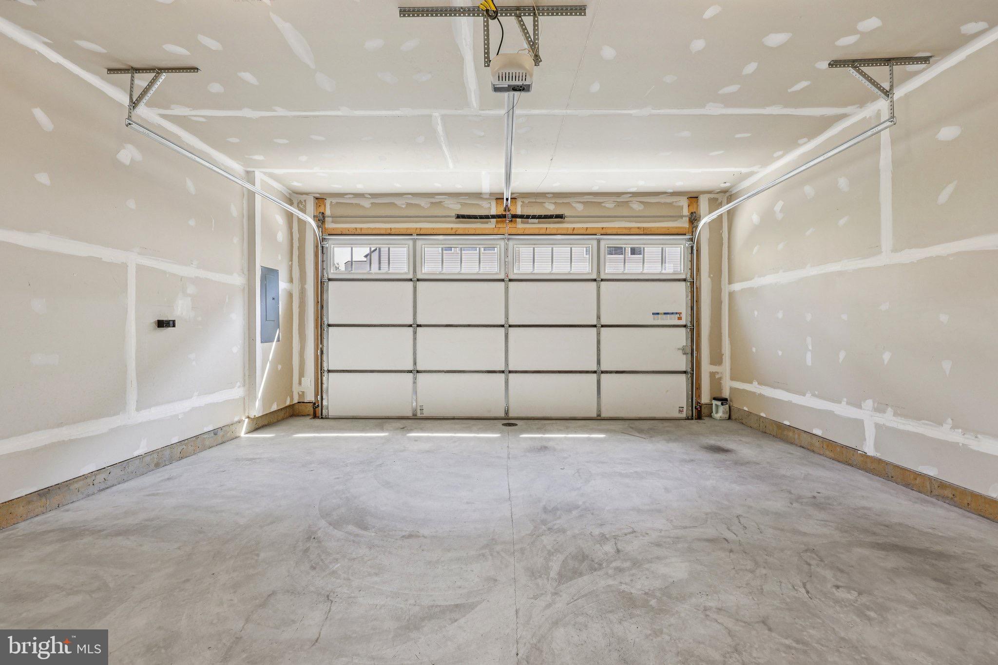 NORTH HILL - Residential