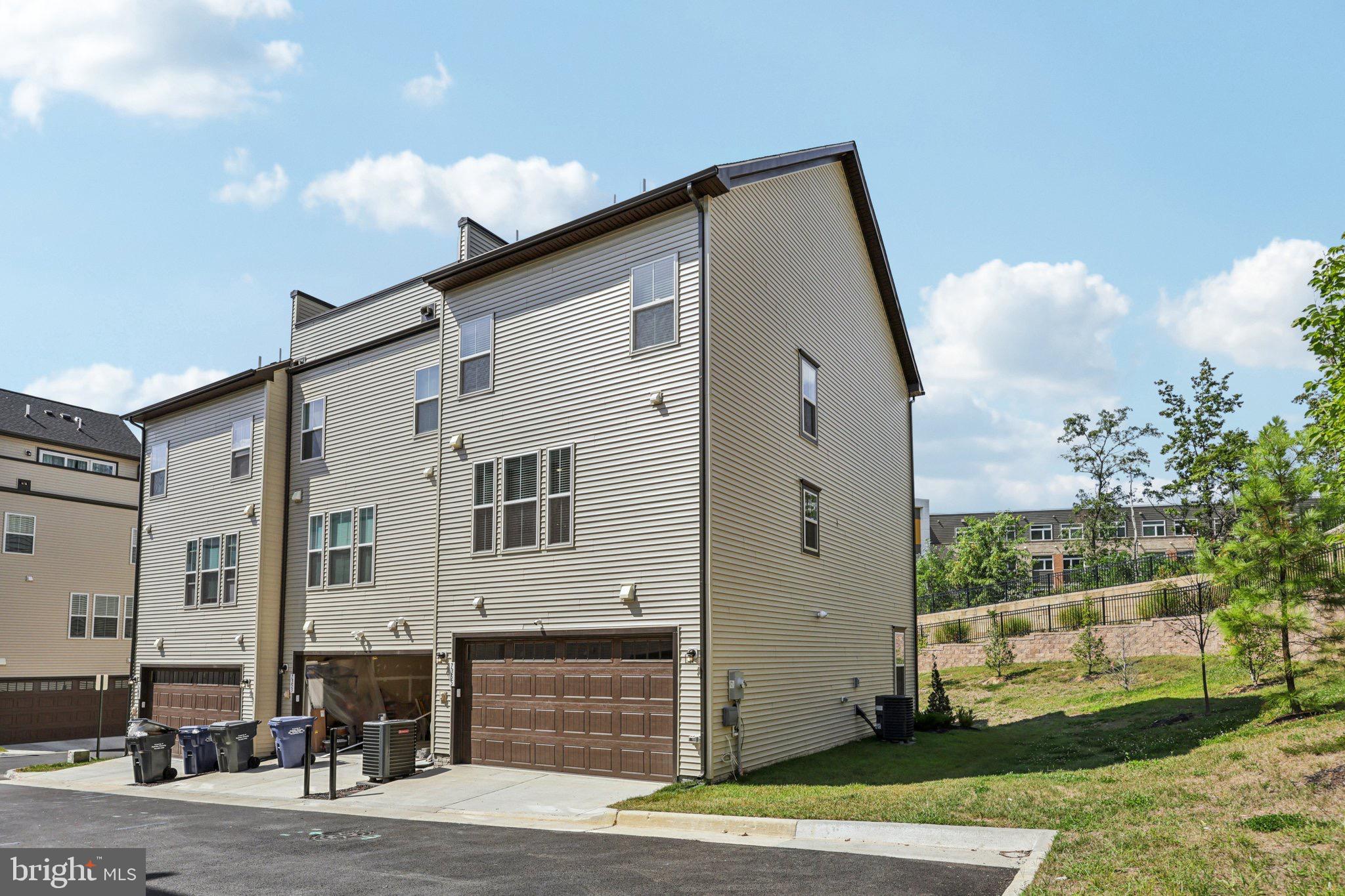 NORTH HILL - Residential