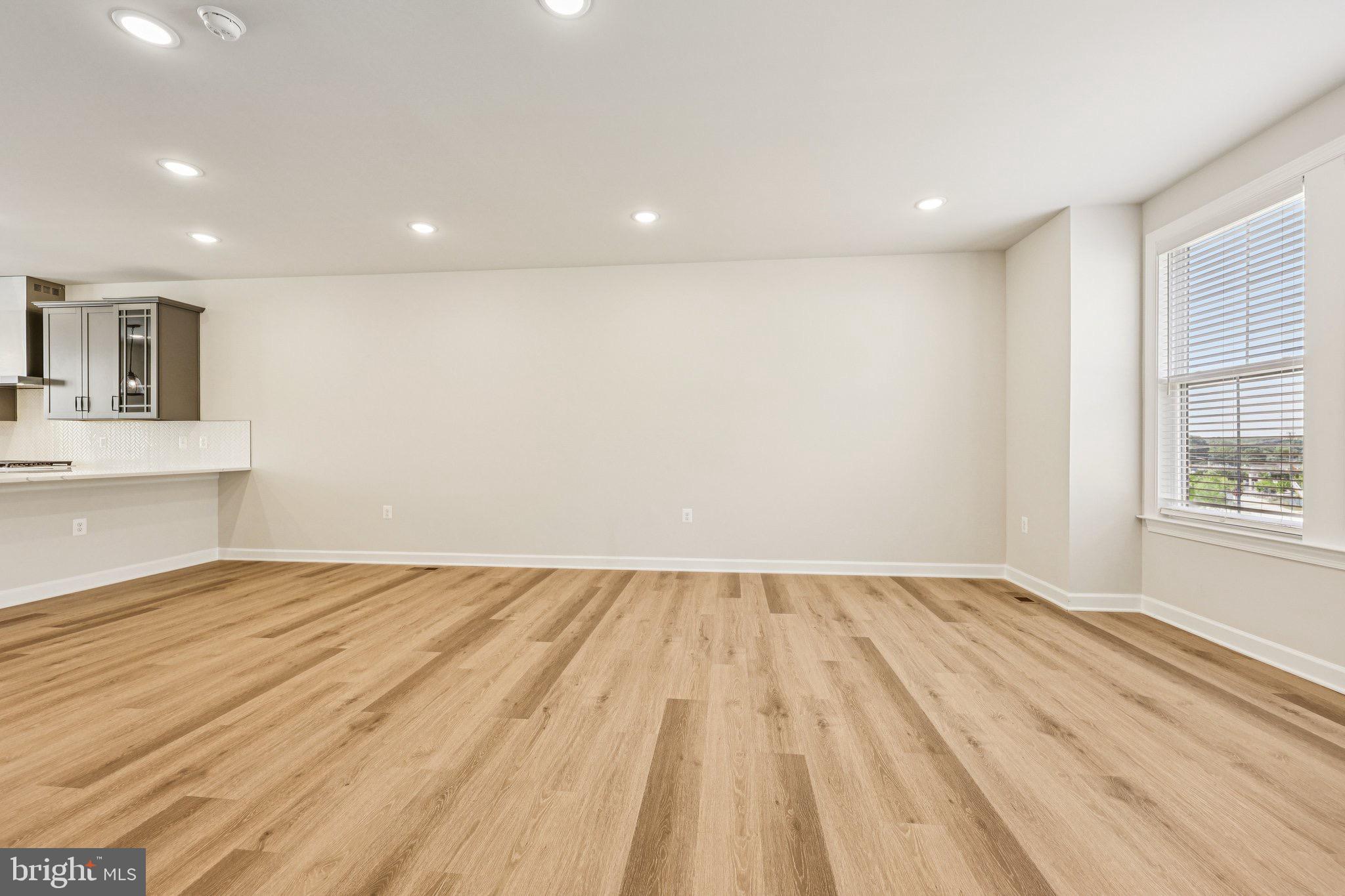 NORTH HILL - Residential