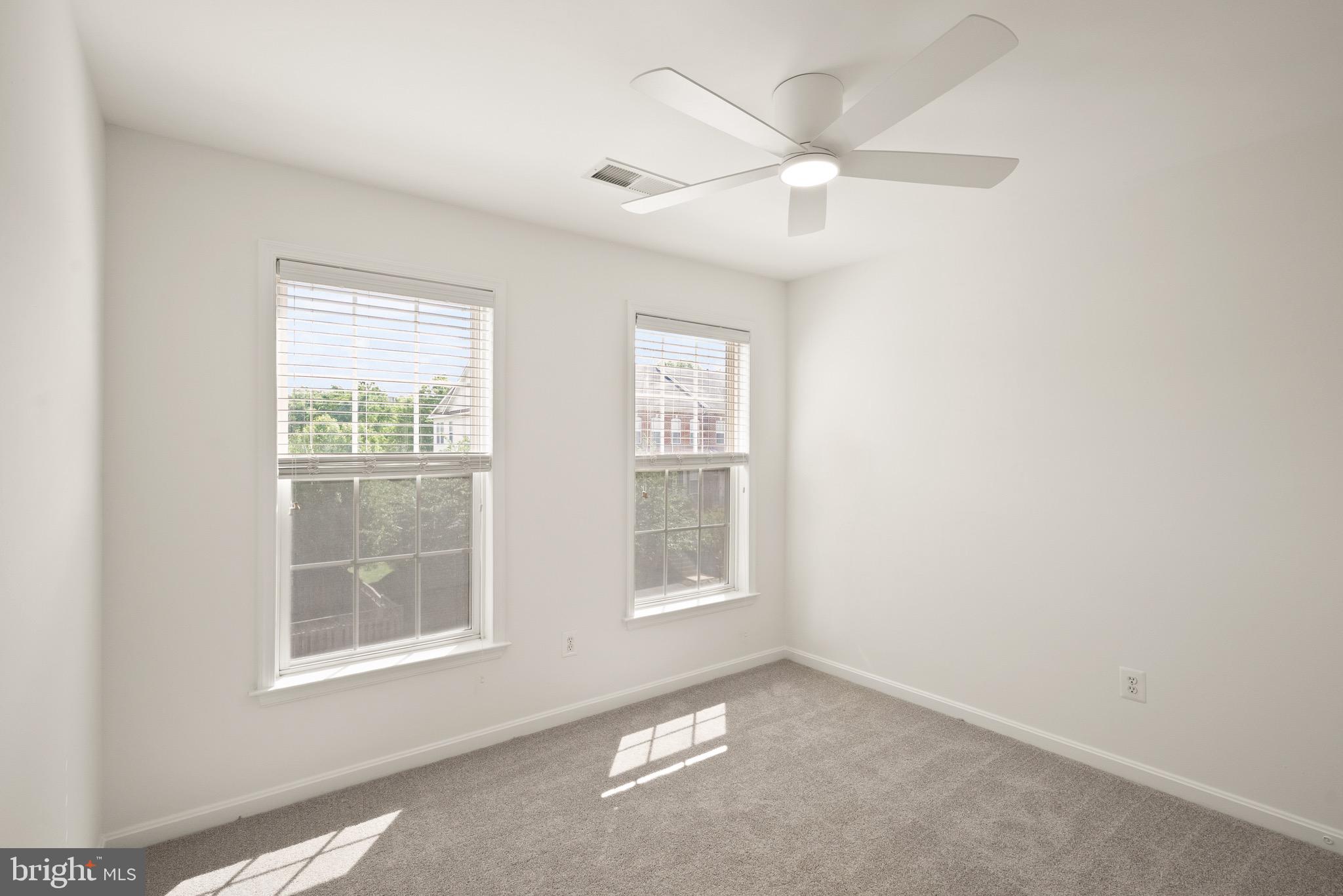 STONE RIDGE NORTH - Residential