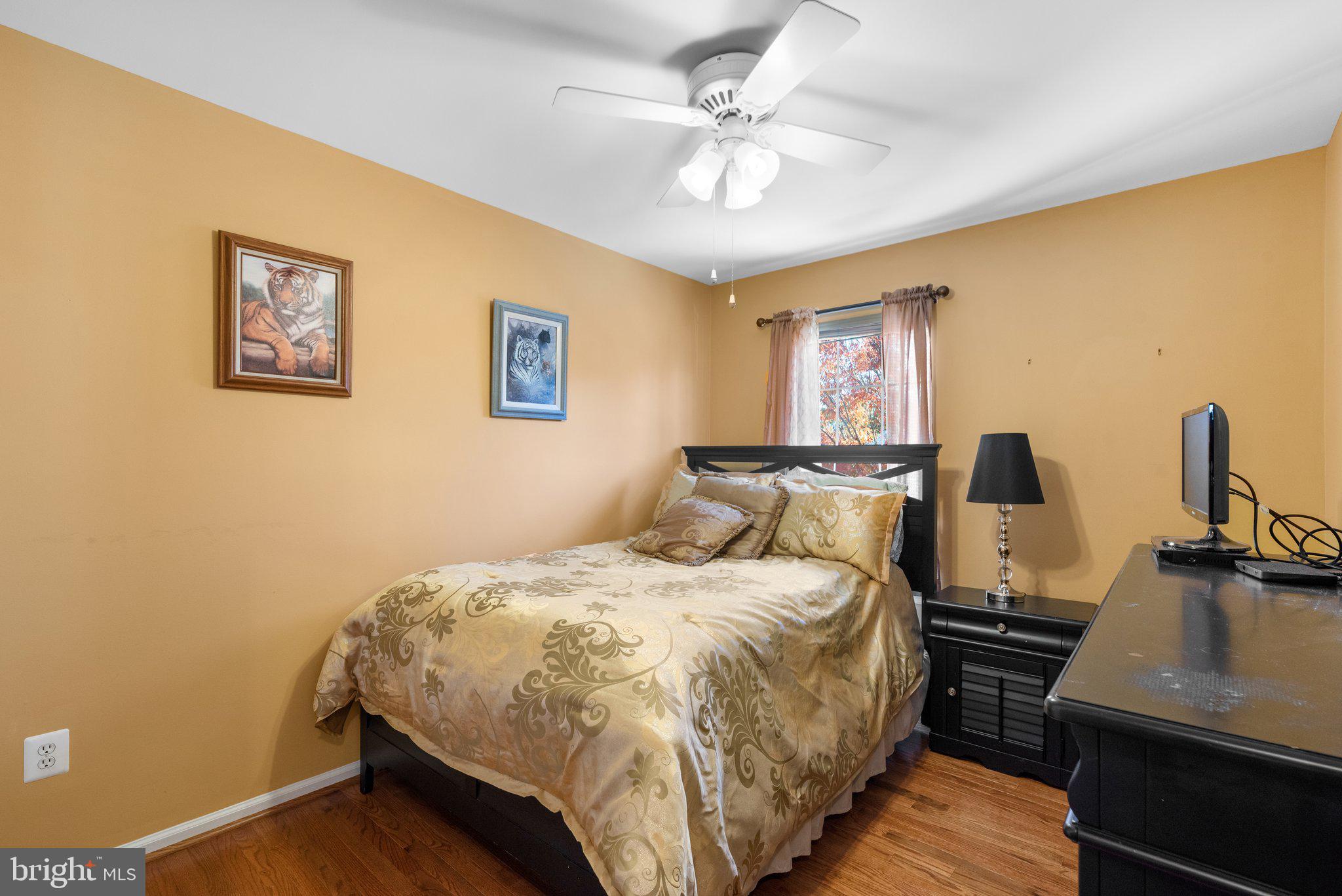 RUSSETT - Residential