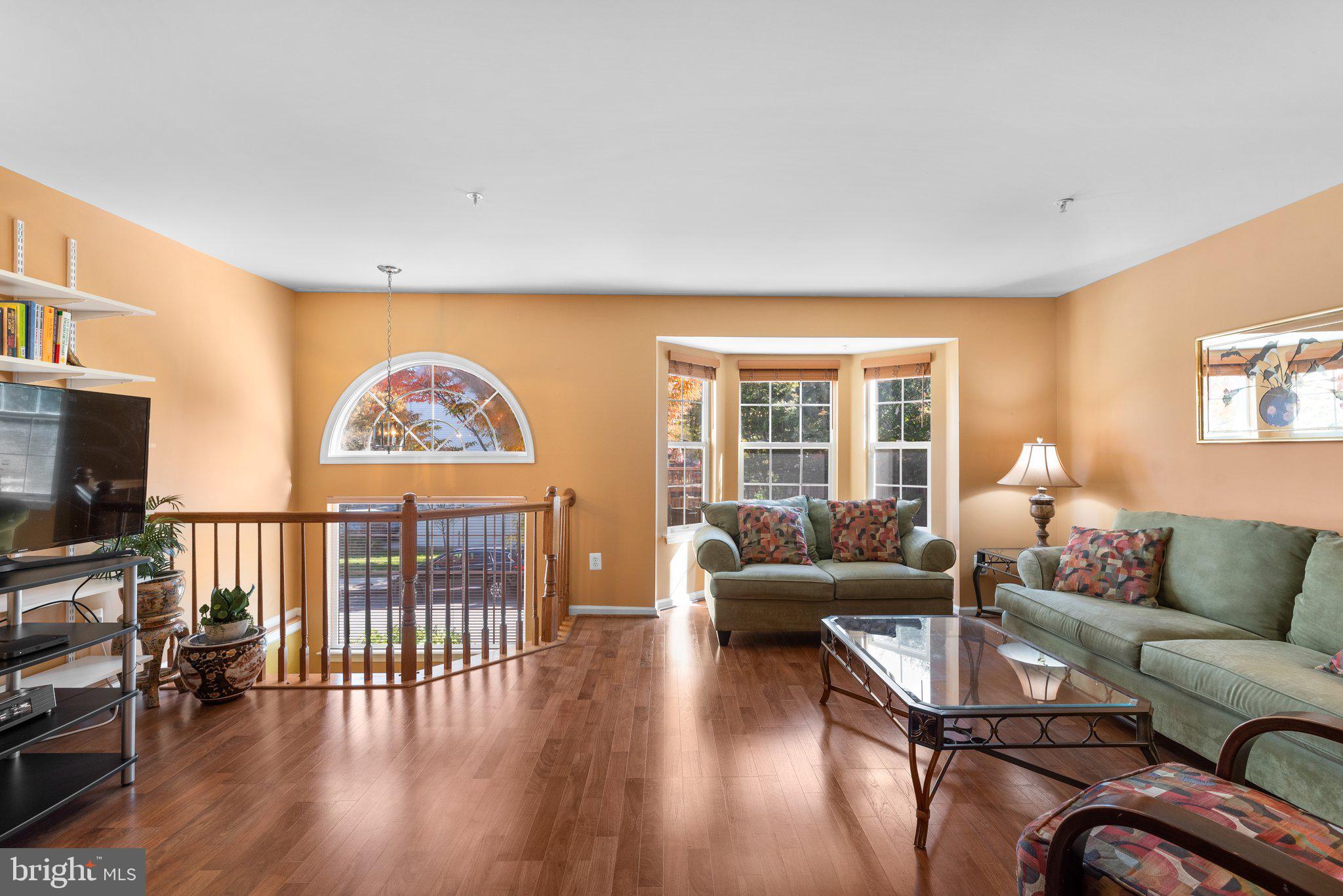 RUSSETT - Residential