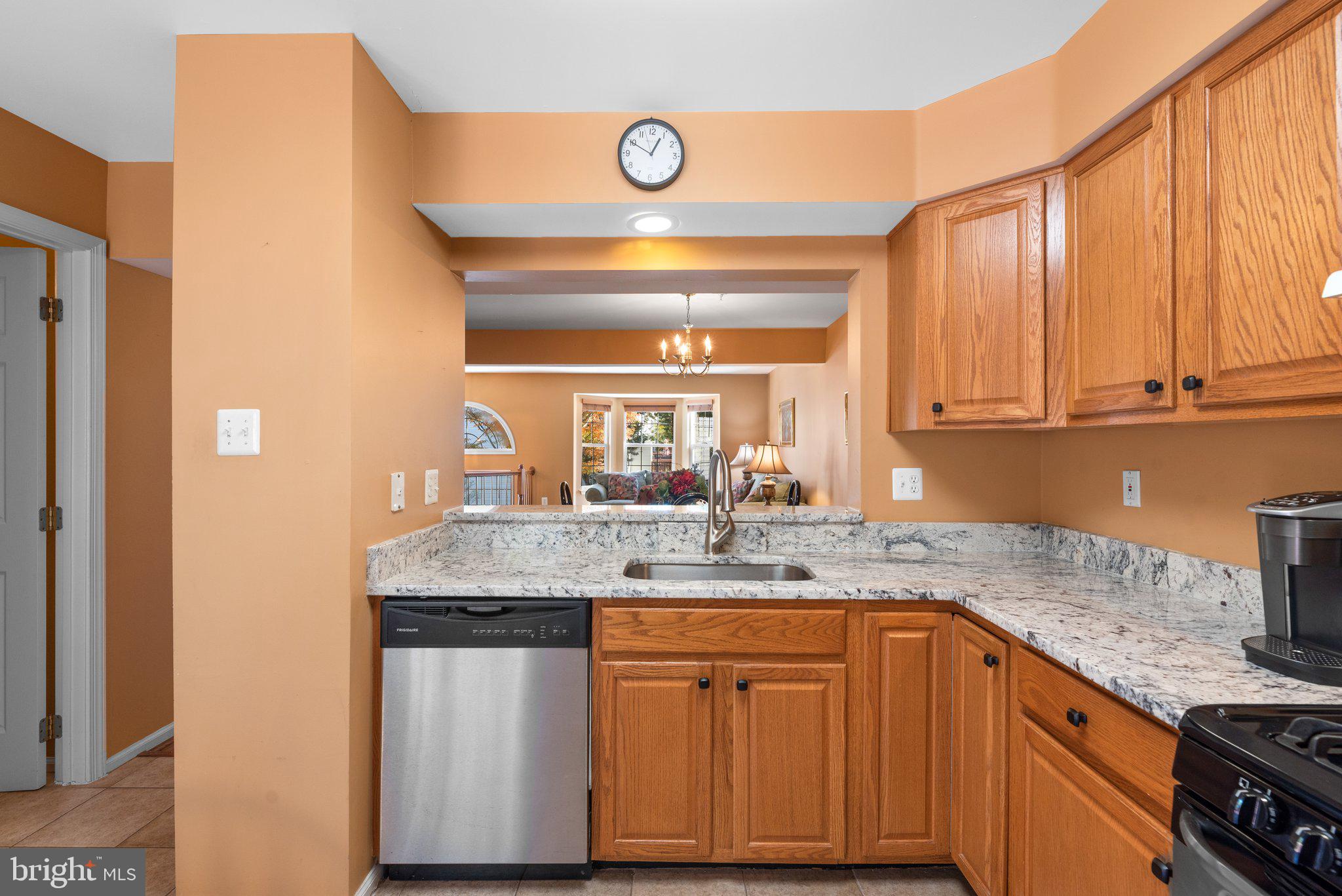 RUSSETT - Residential