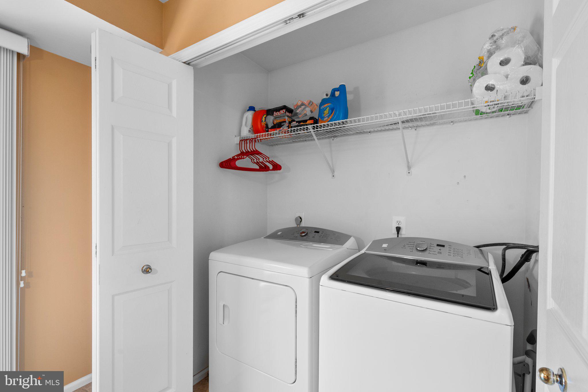 RUSSETT - Residential