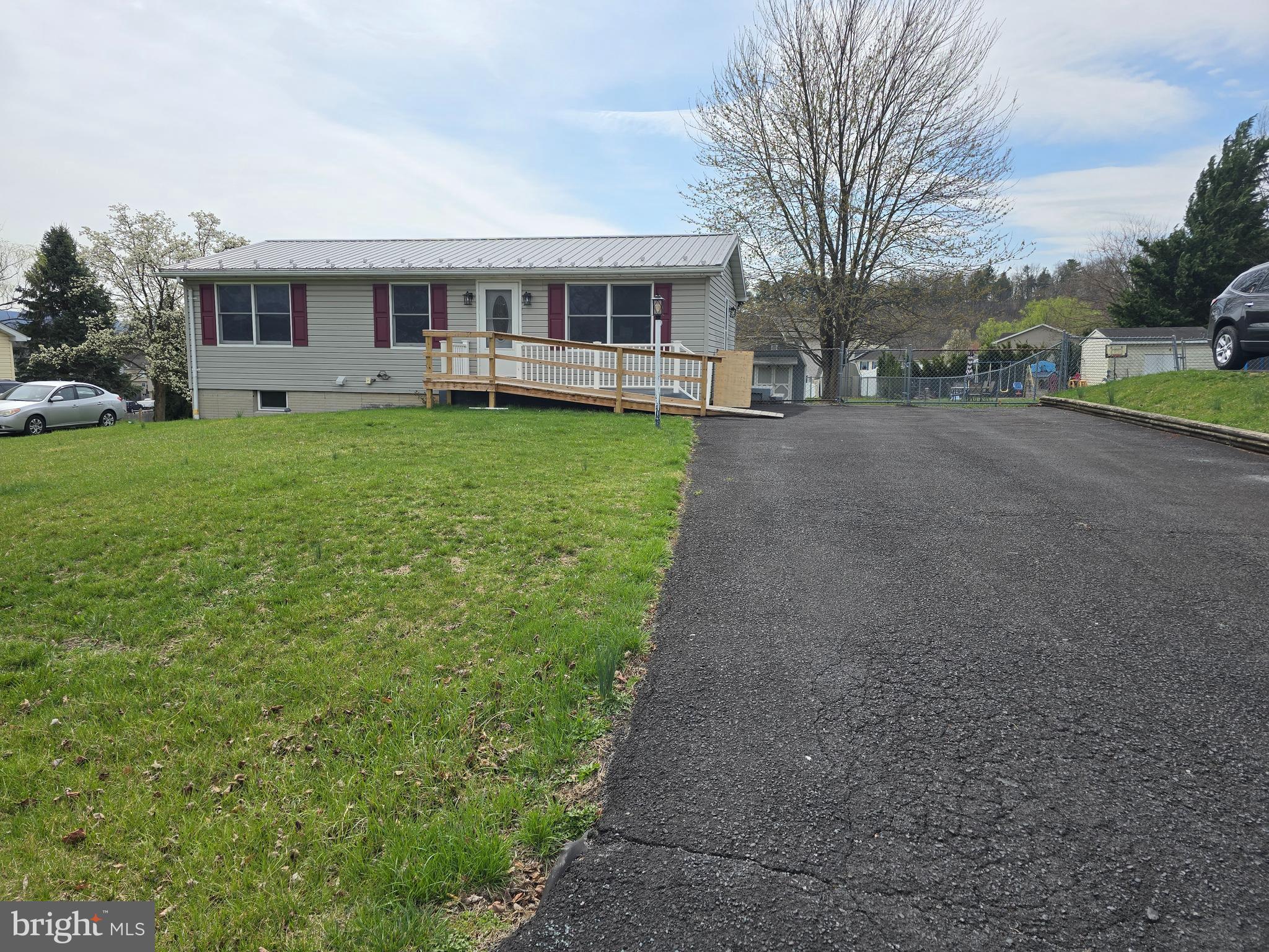 SHEFFIELD MANOR - Residential