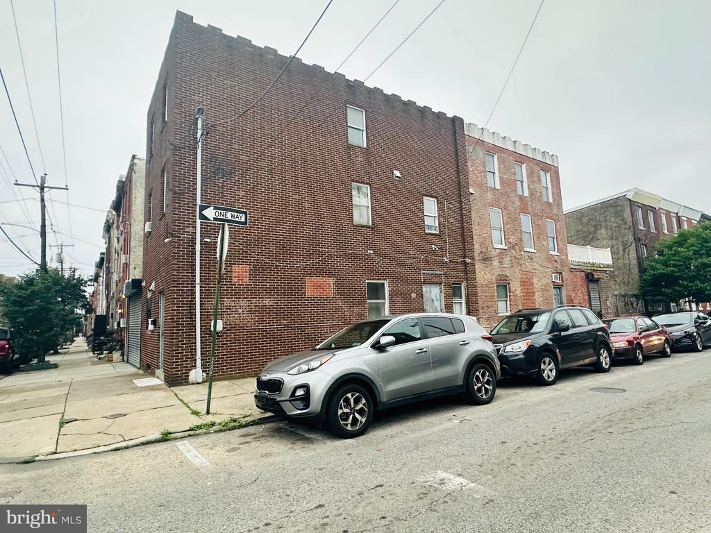 Photo of 2000 E Cumberland Street, PHILADELPHIA, PA 19125 (MLS # PAPH2501436)