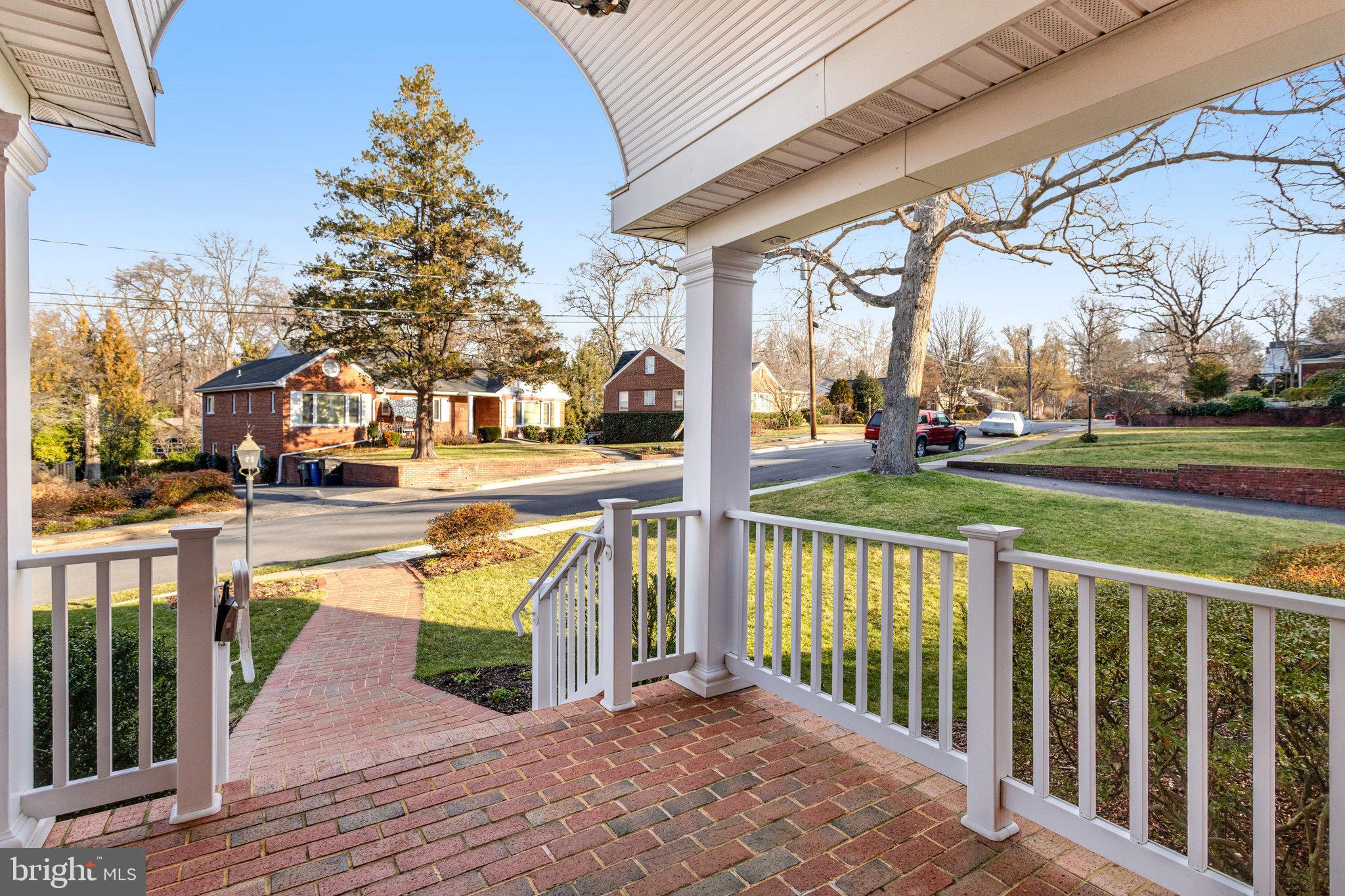 SHIRLEY WOODS - Residential